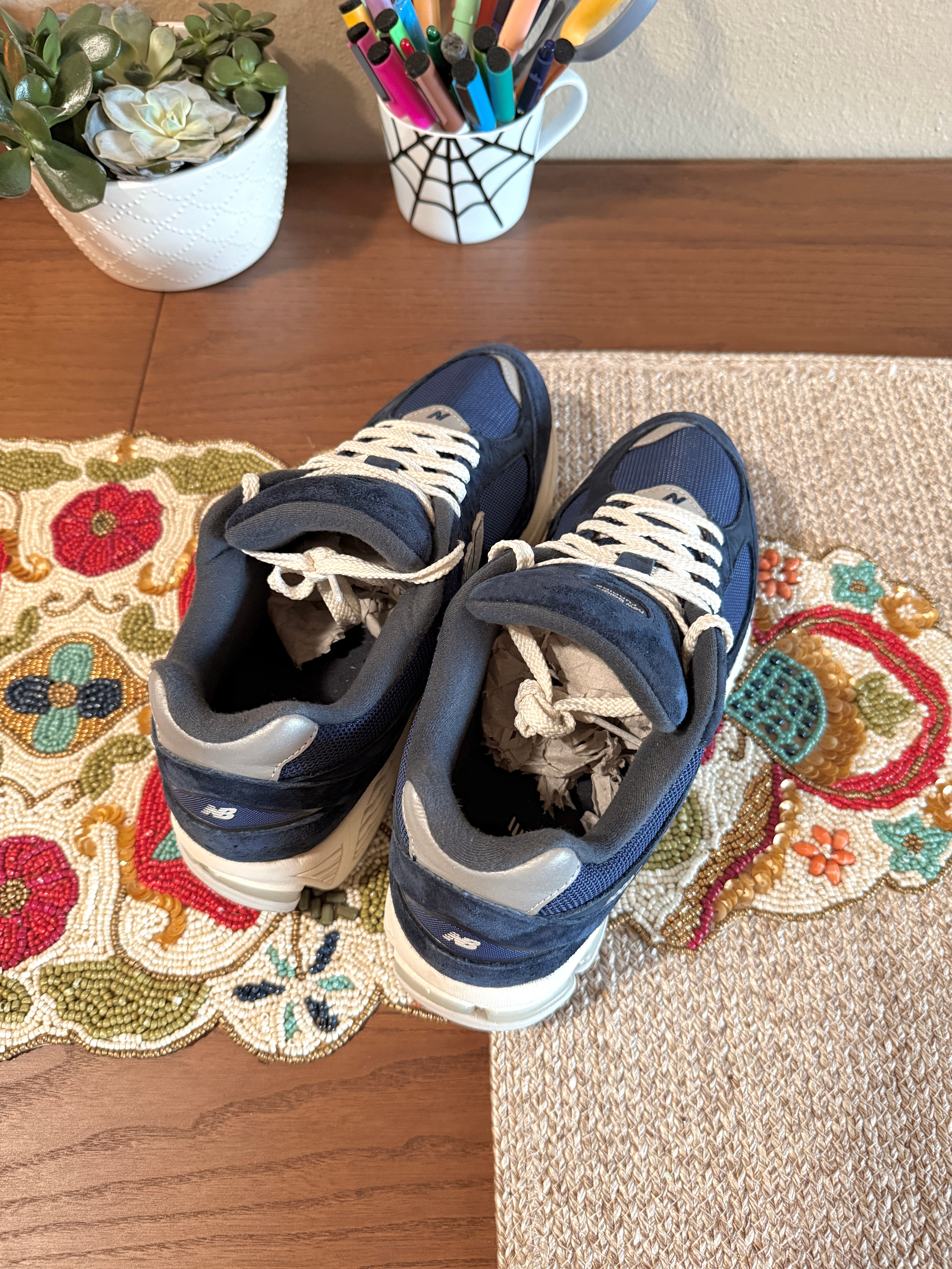 New Balance 2002R Navy / Grey Size 10 USED NO BOX