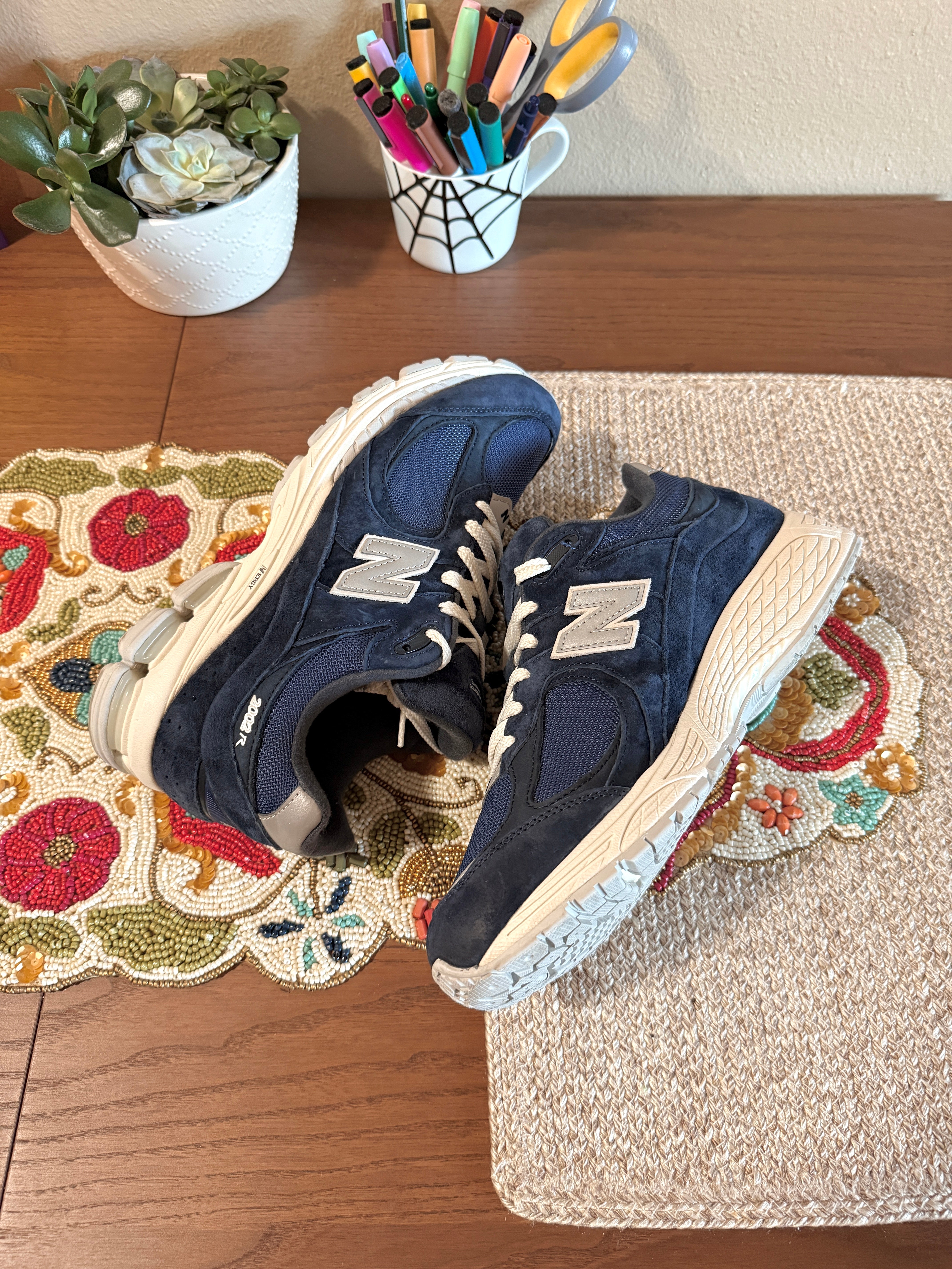 New Balance 2002R Navy / Grey Size 10 USED NO BOX