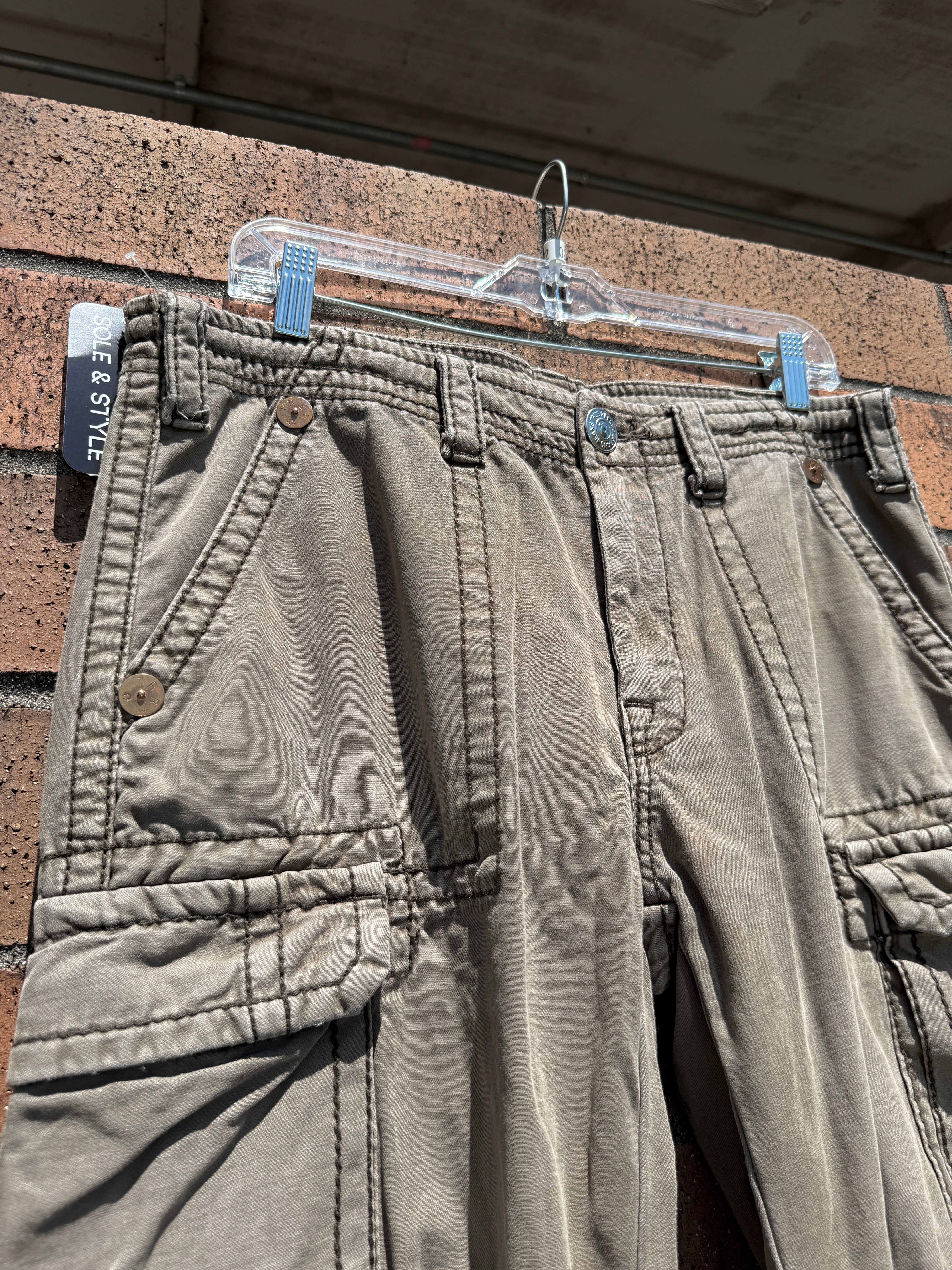 True Religion Olive Green Anthony Cargo Pants Size 32