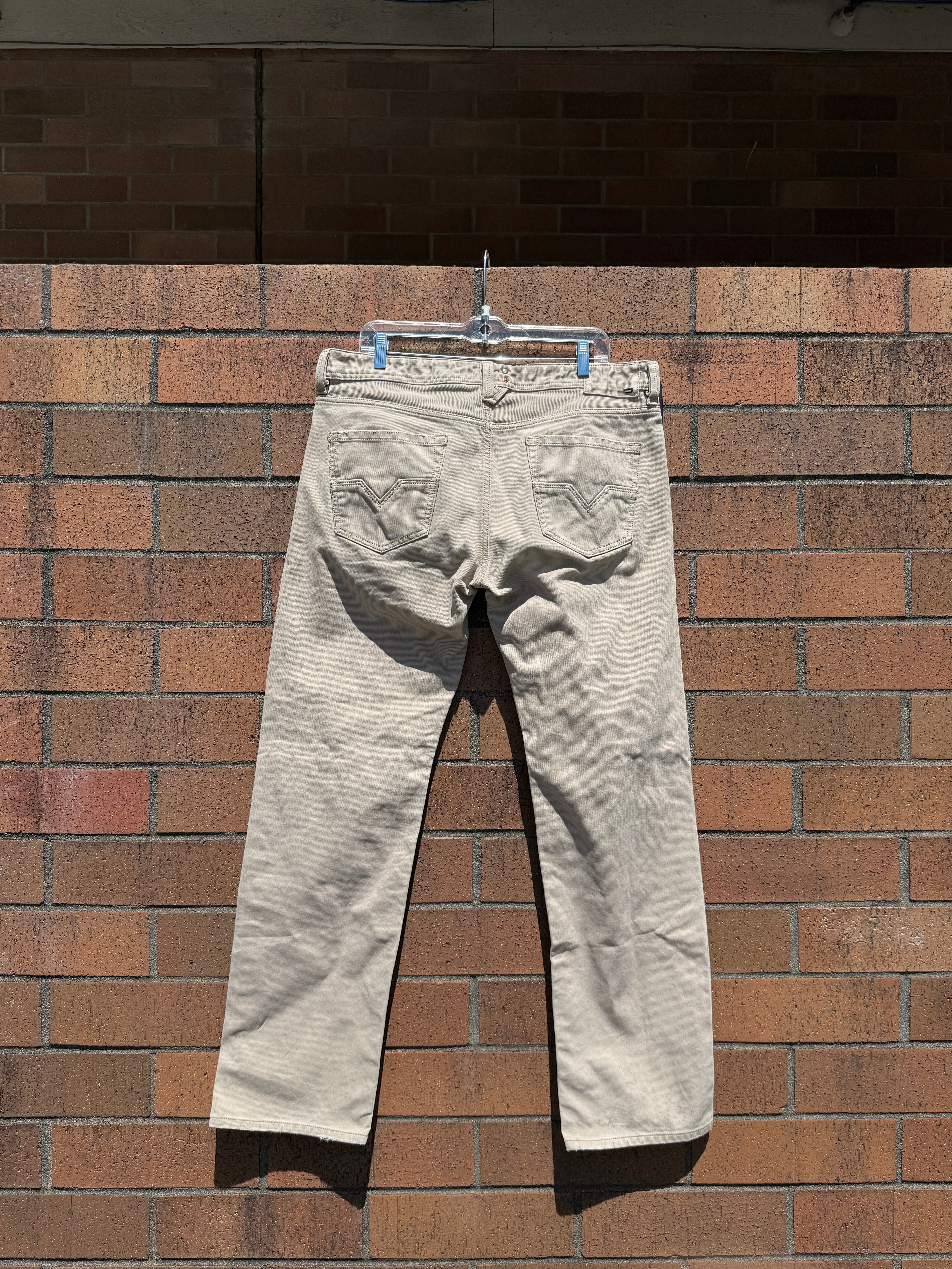 Y2K Diesel Larkee Beige Denim Jeans Size 36