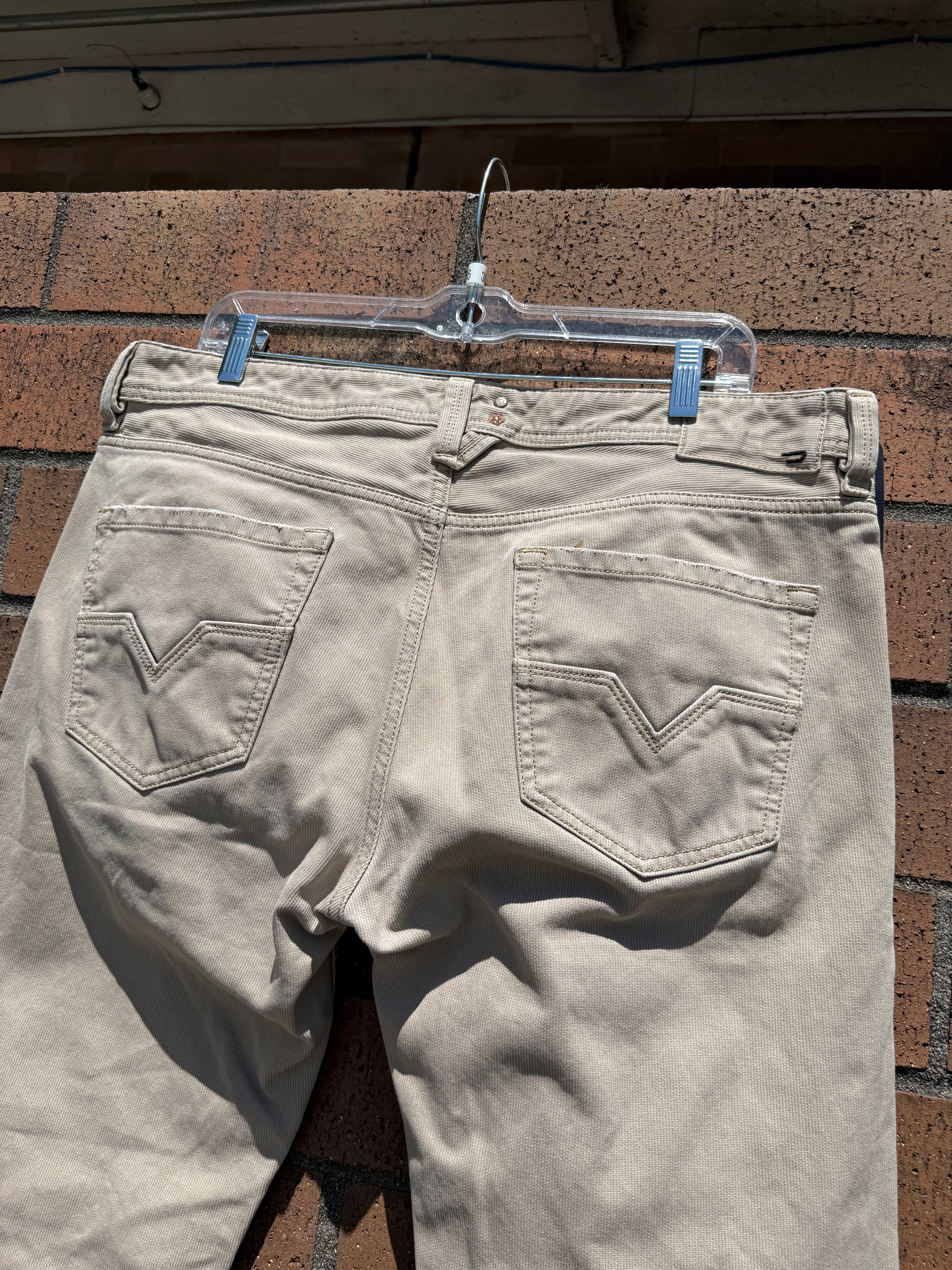 Y2K Diesel Larkee Beige Denim Jeans Size 36