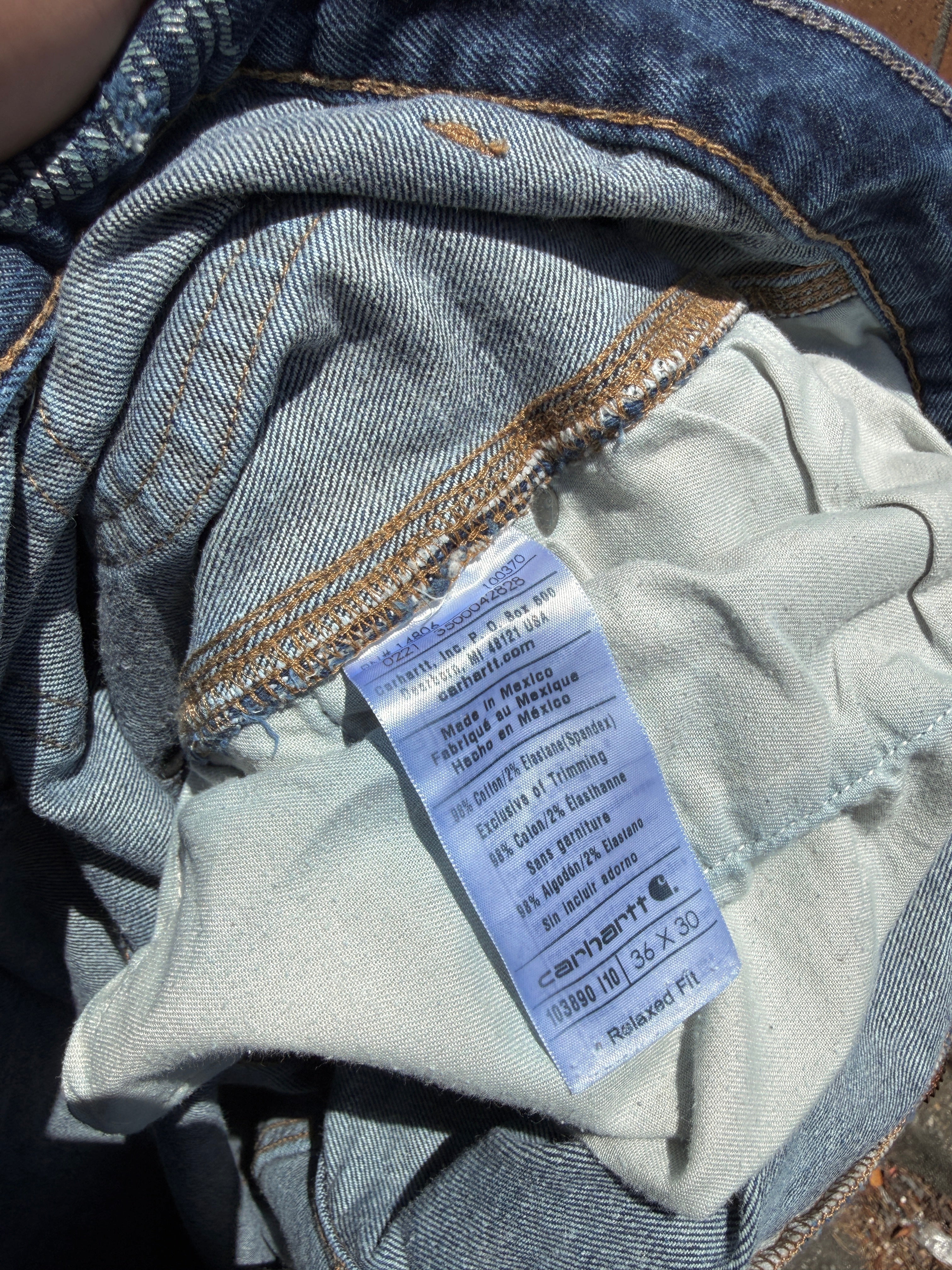 Cahartt Relaxed Fit Medium Wash Denim Double Knees Size 36x30