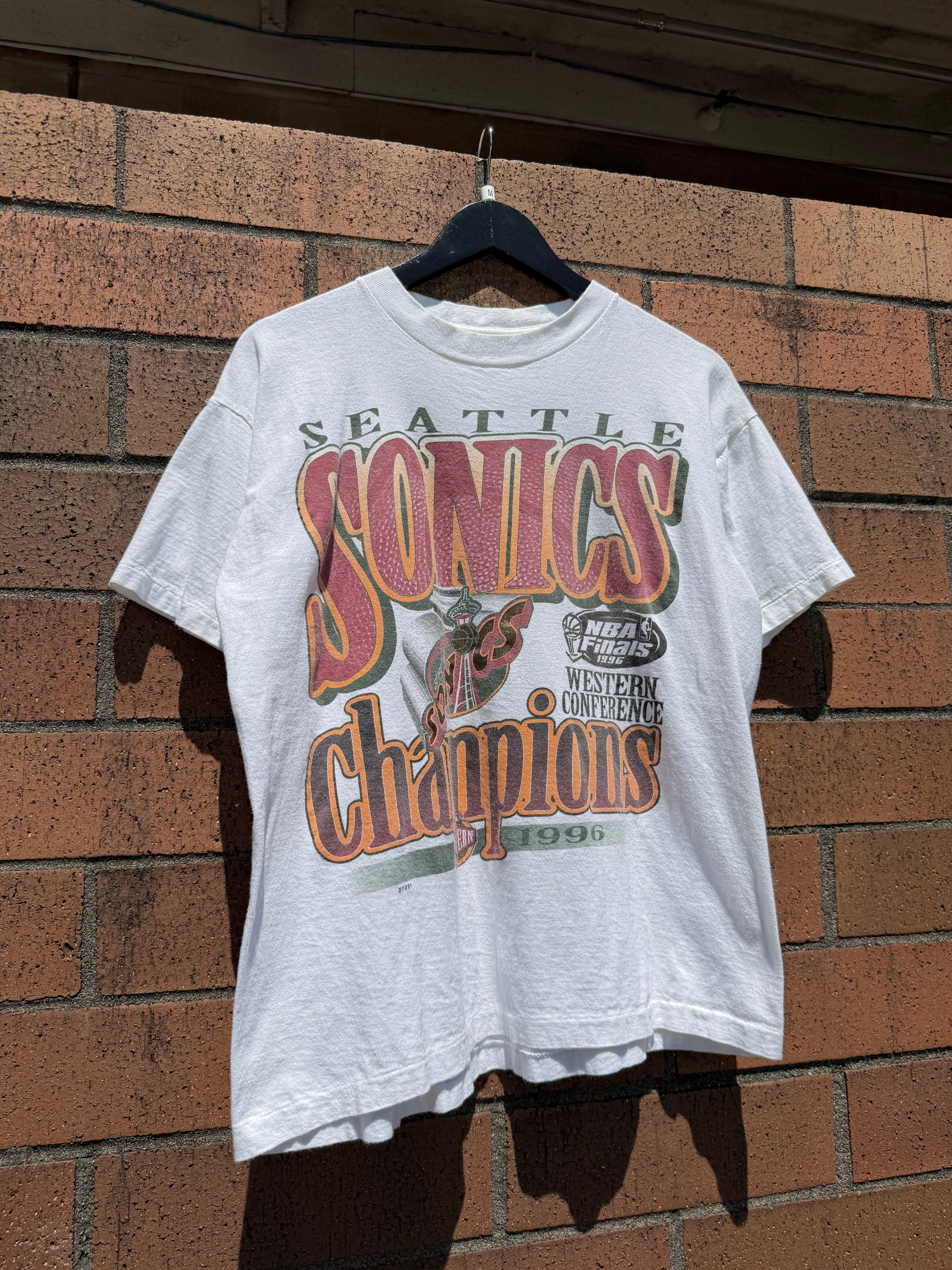 1996 Seattle Sonics White NBA Finals Tee Size M
