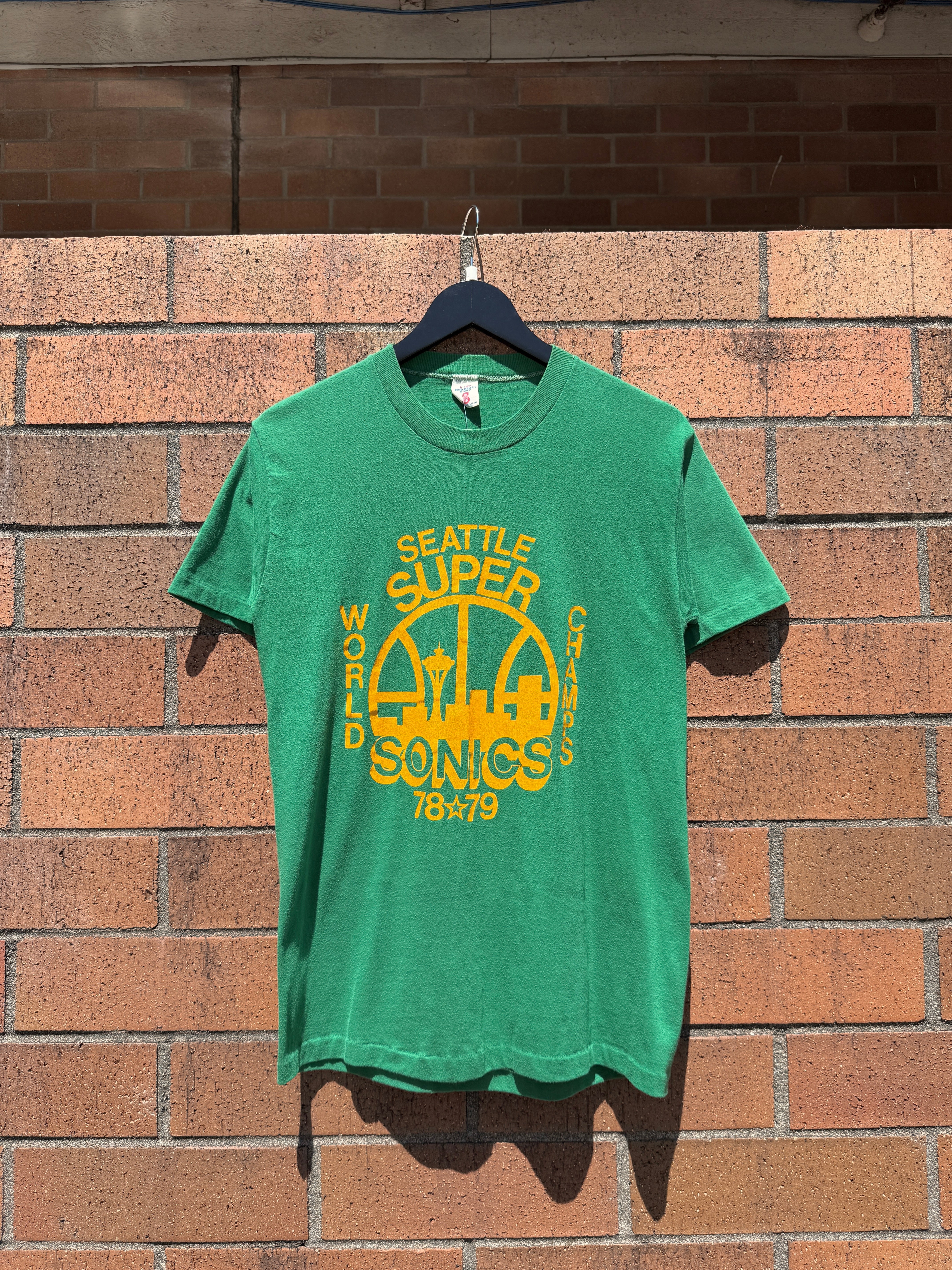 1978-79 Seattle Supersonics World Champs Tee Size L