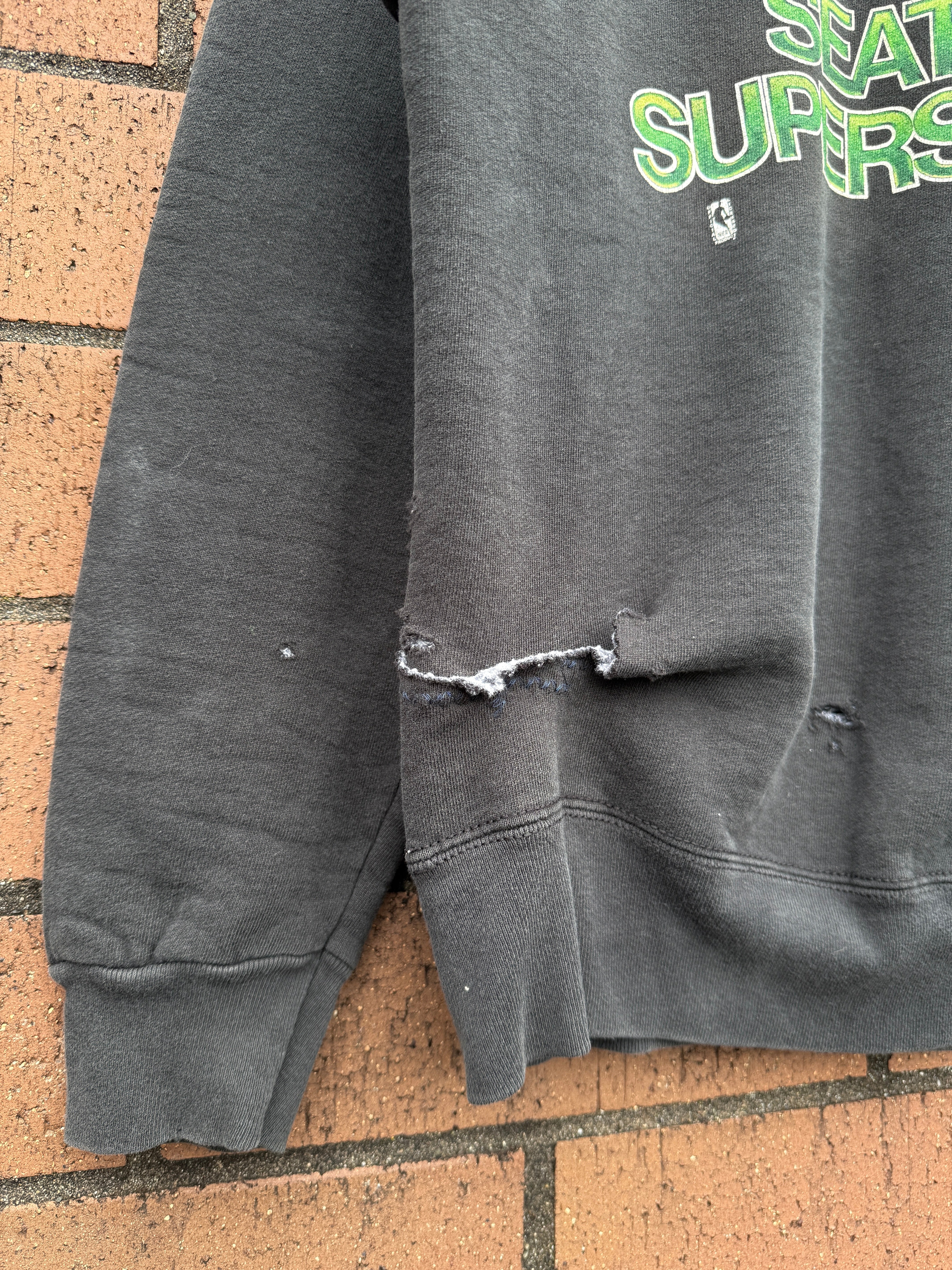 90s Seattle Supersonics Salem Sportswear Crewneck Size L