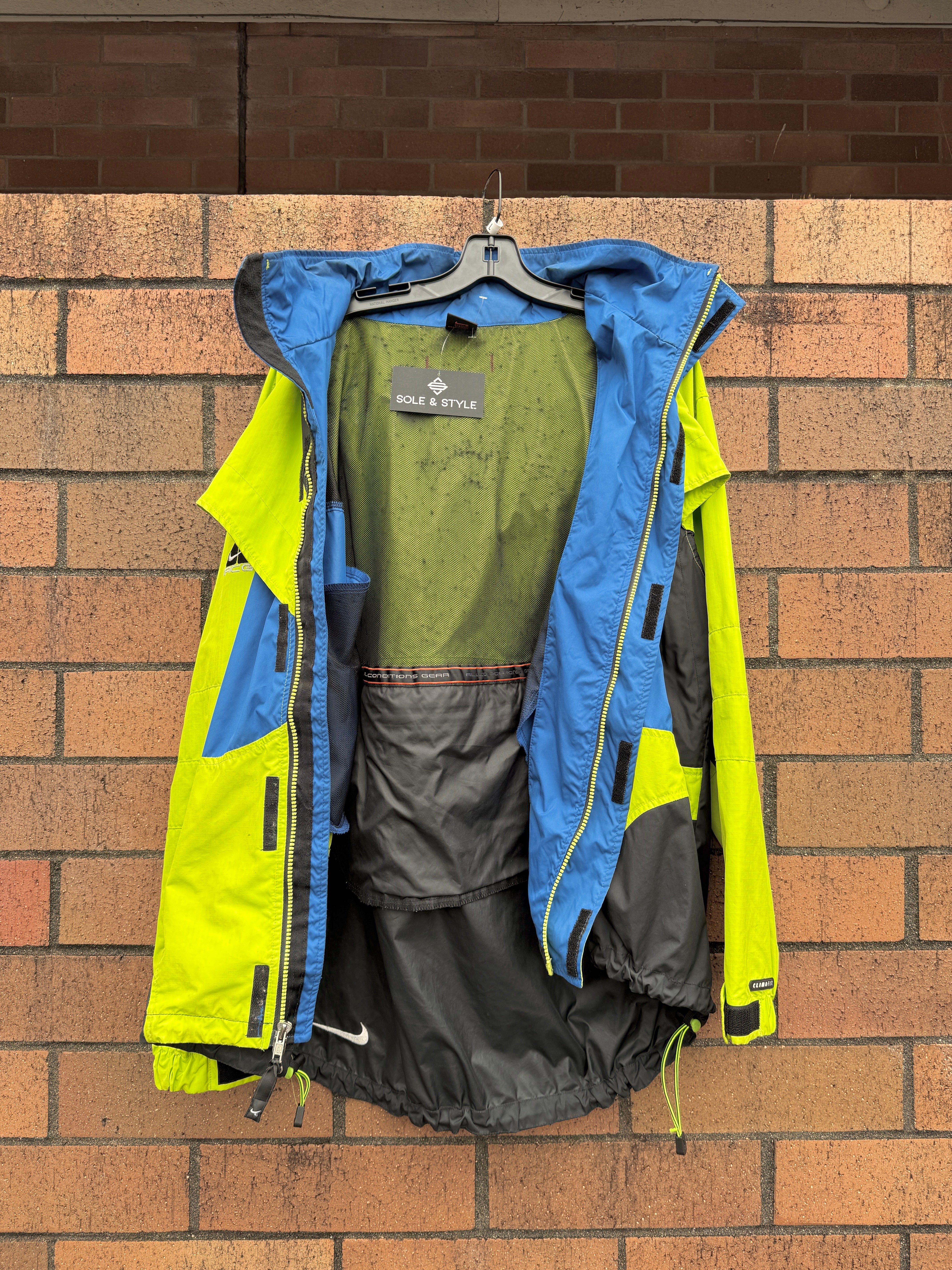 2007 Nike ACG Volt Green / Blue Packable Jacket Sz L