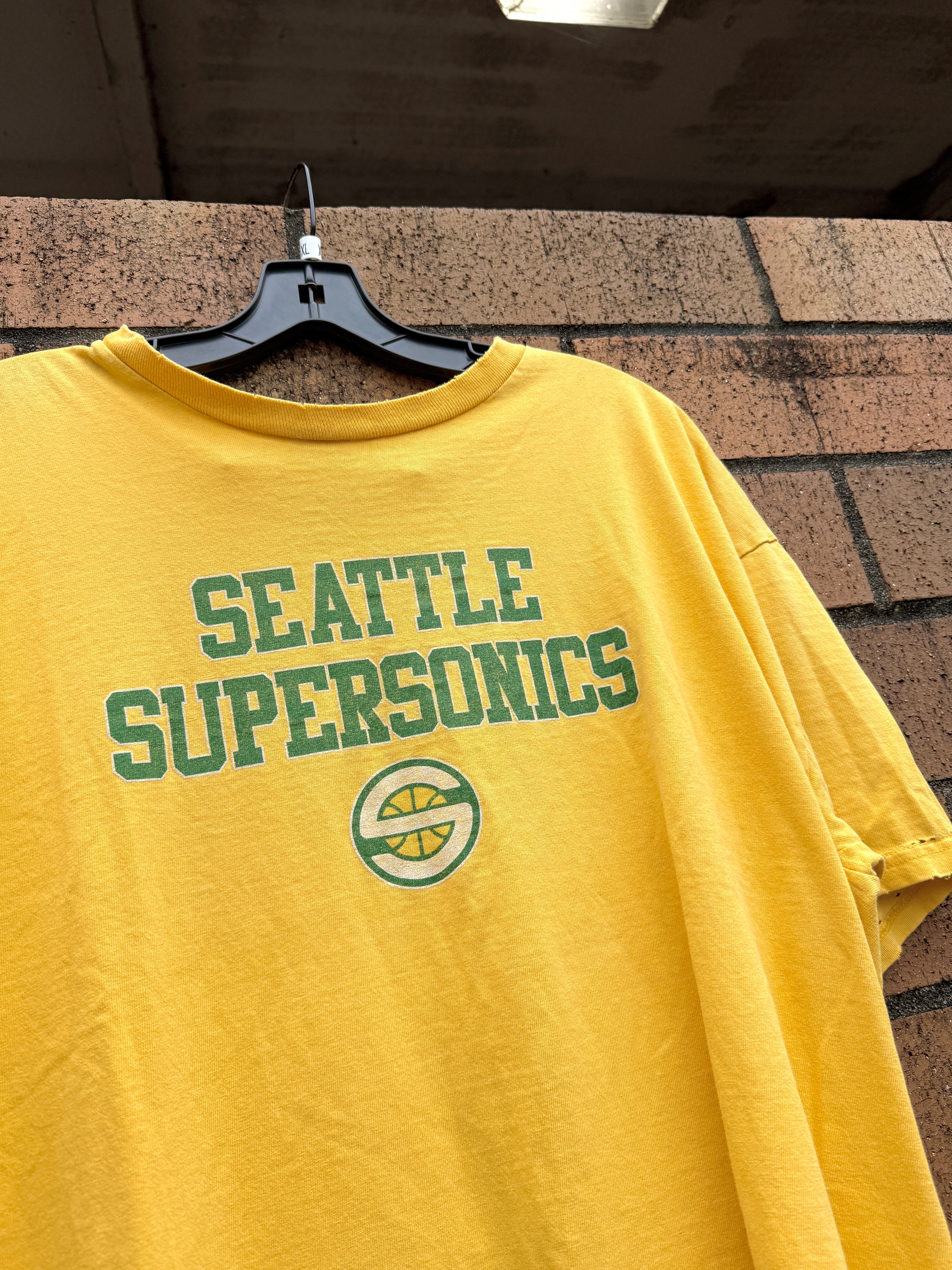 Y2K Seattle Supersonics Yellow Comcast Tee Size XL