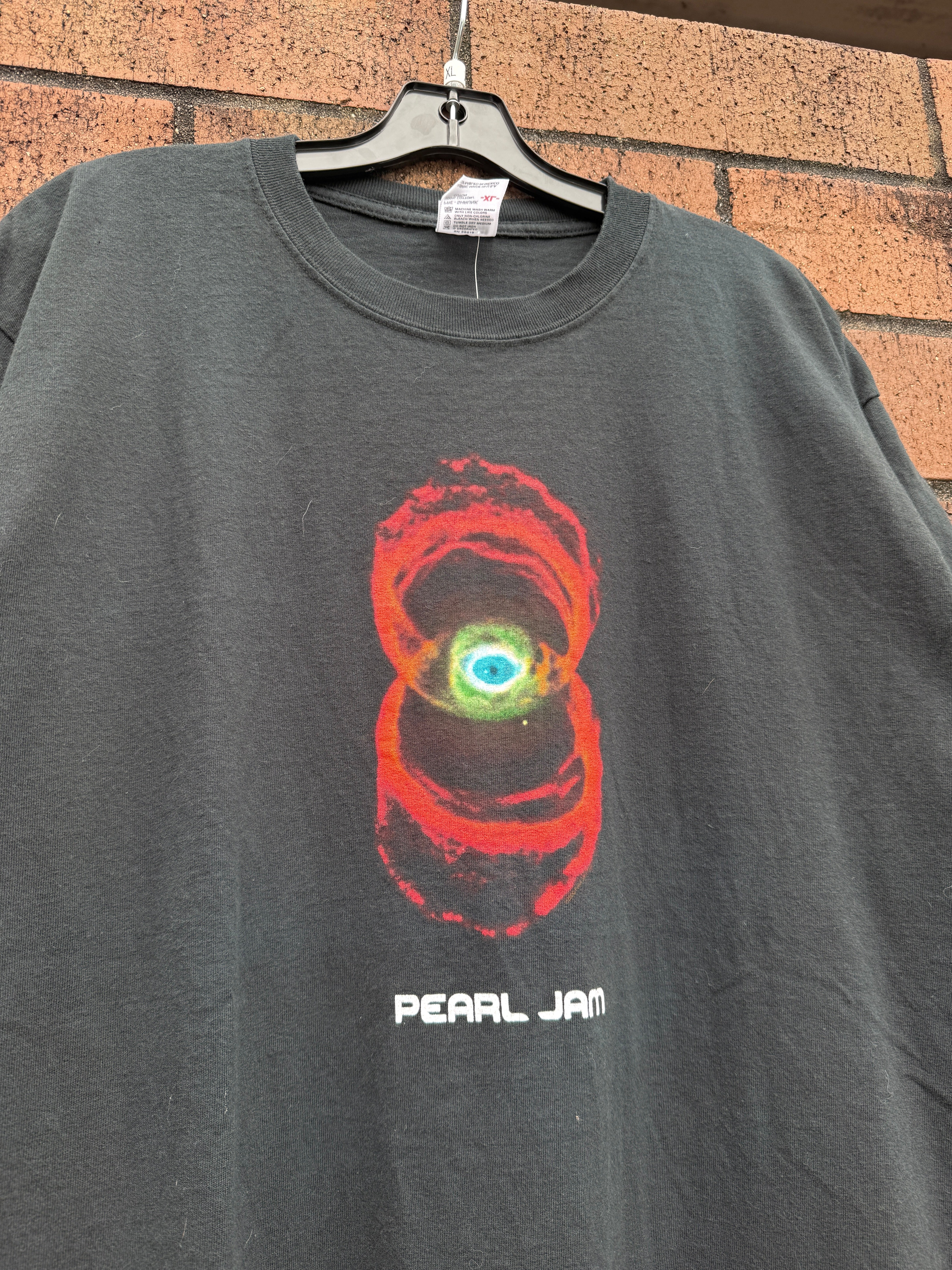 2000 Pearl Jam Tour Tee Size XL