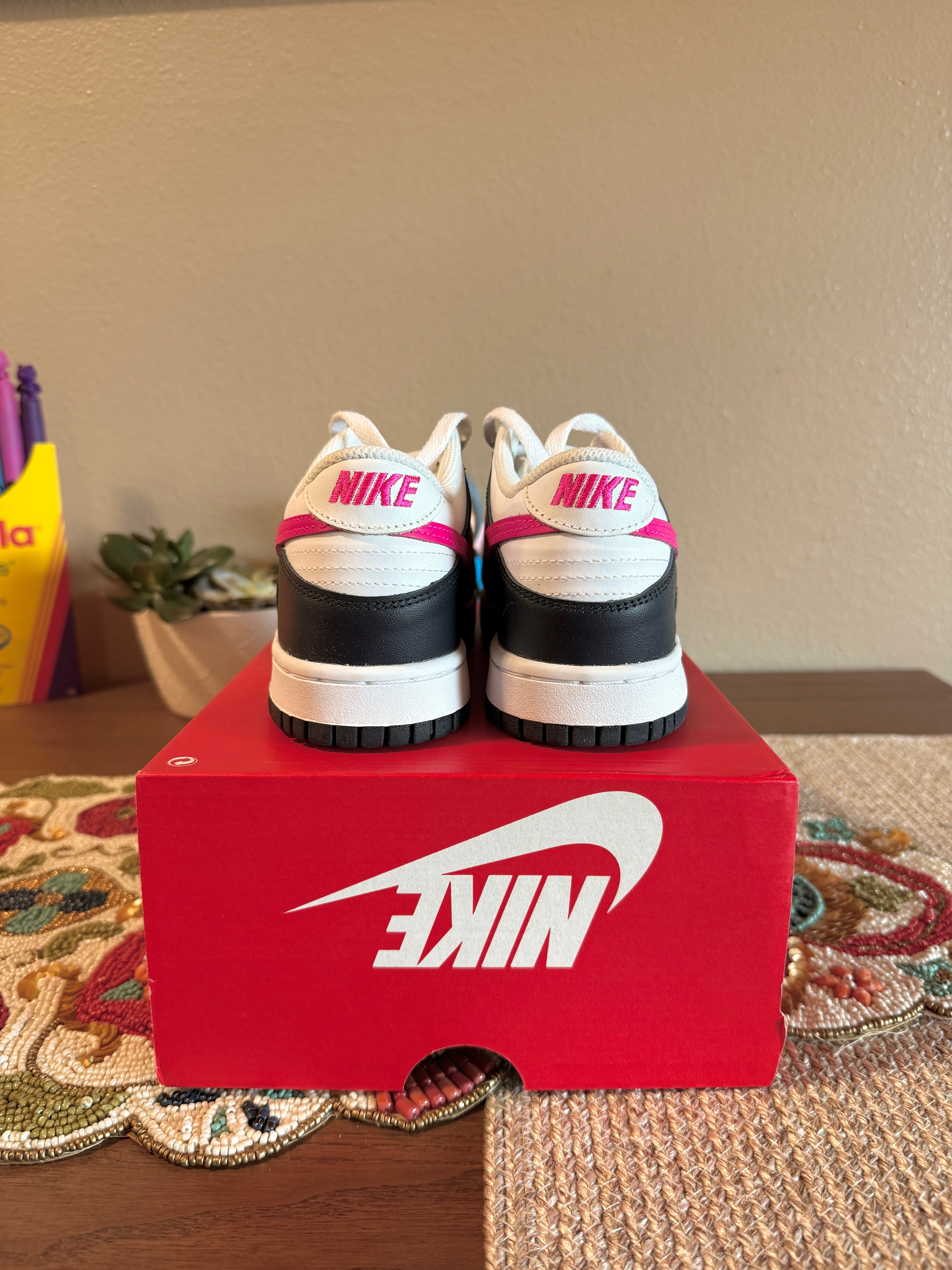Nike Dunk Low Obsidian Fierce Pink (GS) Size 6 MISSING LID