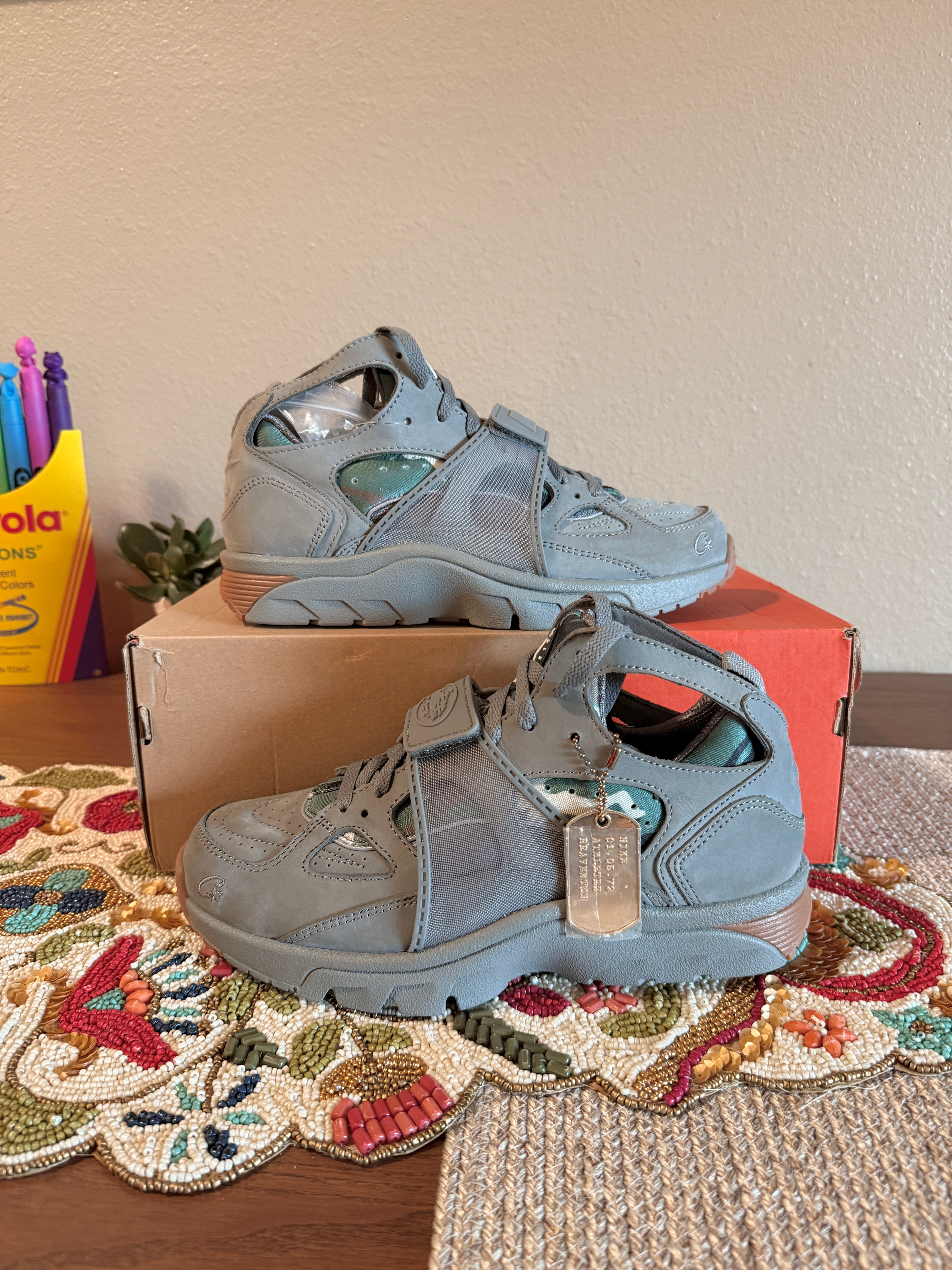 Nike Air Trainer Huarache Corteiz Gully Grey Size 8