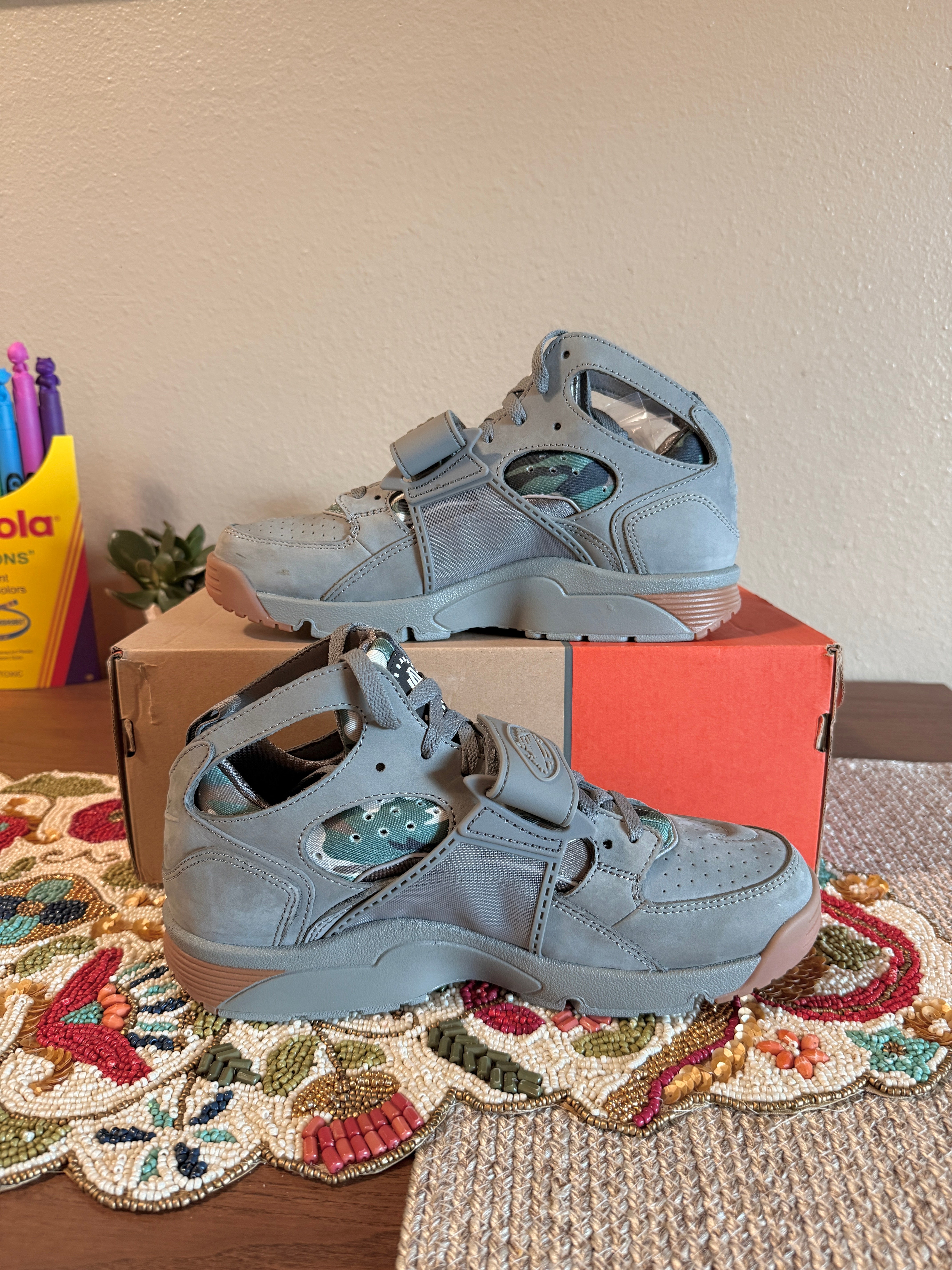 Nike Air Trainer Huarache Corteiz Gully Grey Size 8
