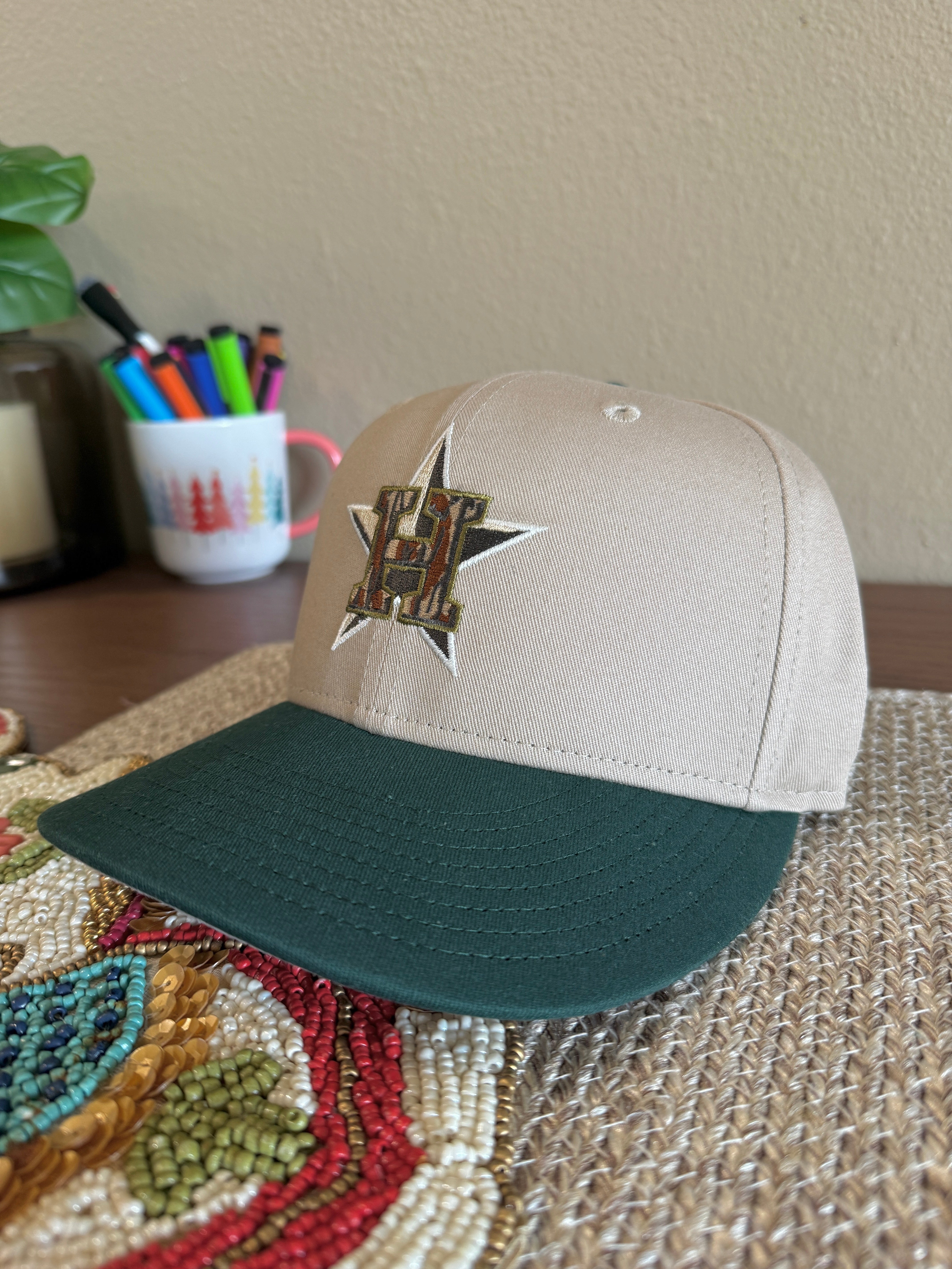 New Era Houston Astros Tree Bark Fill Fitted Hat USED Size 7 1/4