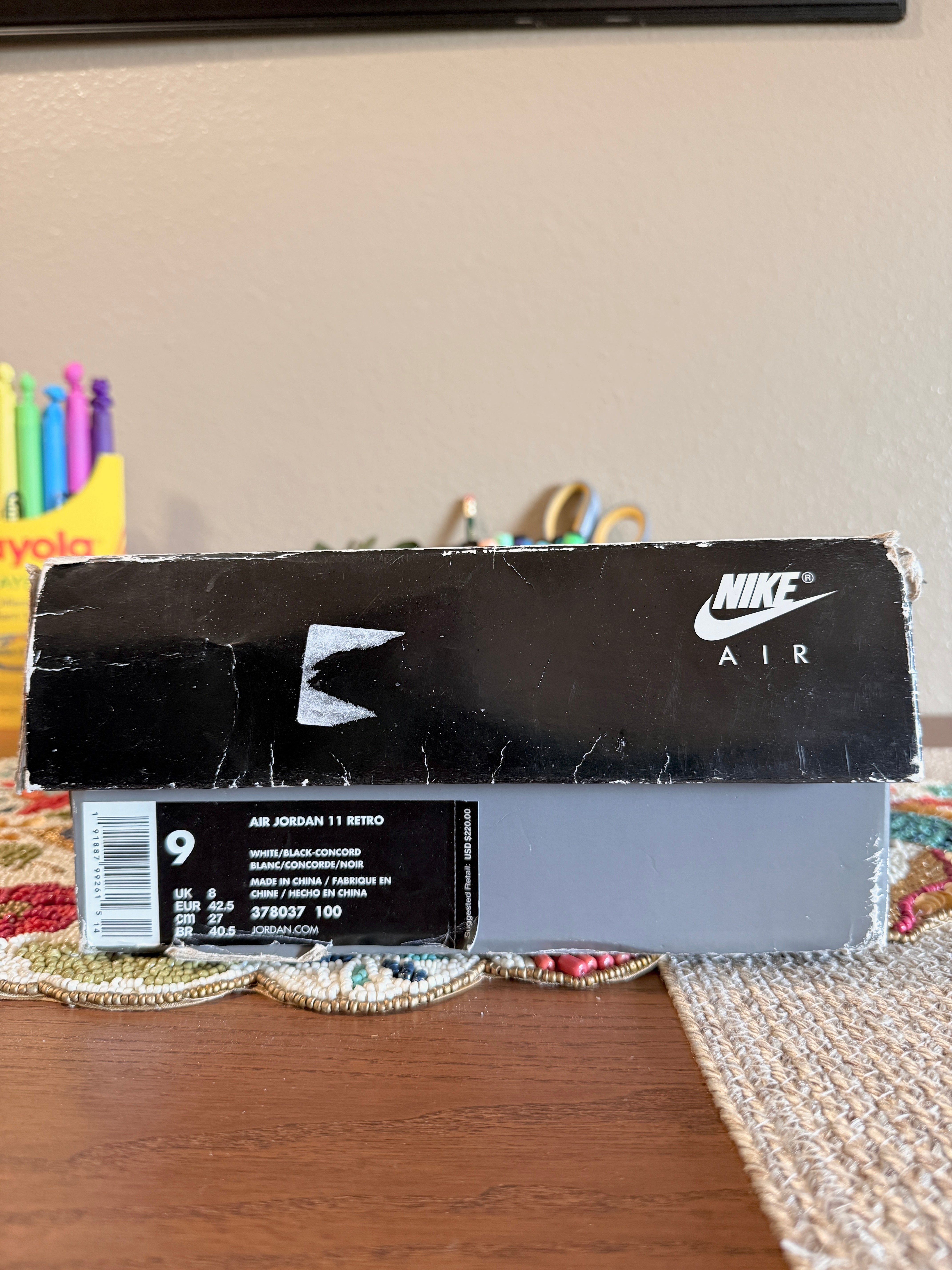 Jordan 11 Retro Concord (2018) Size 9 USED