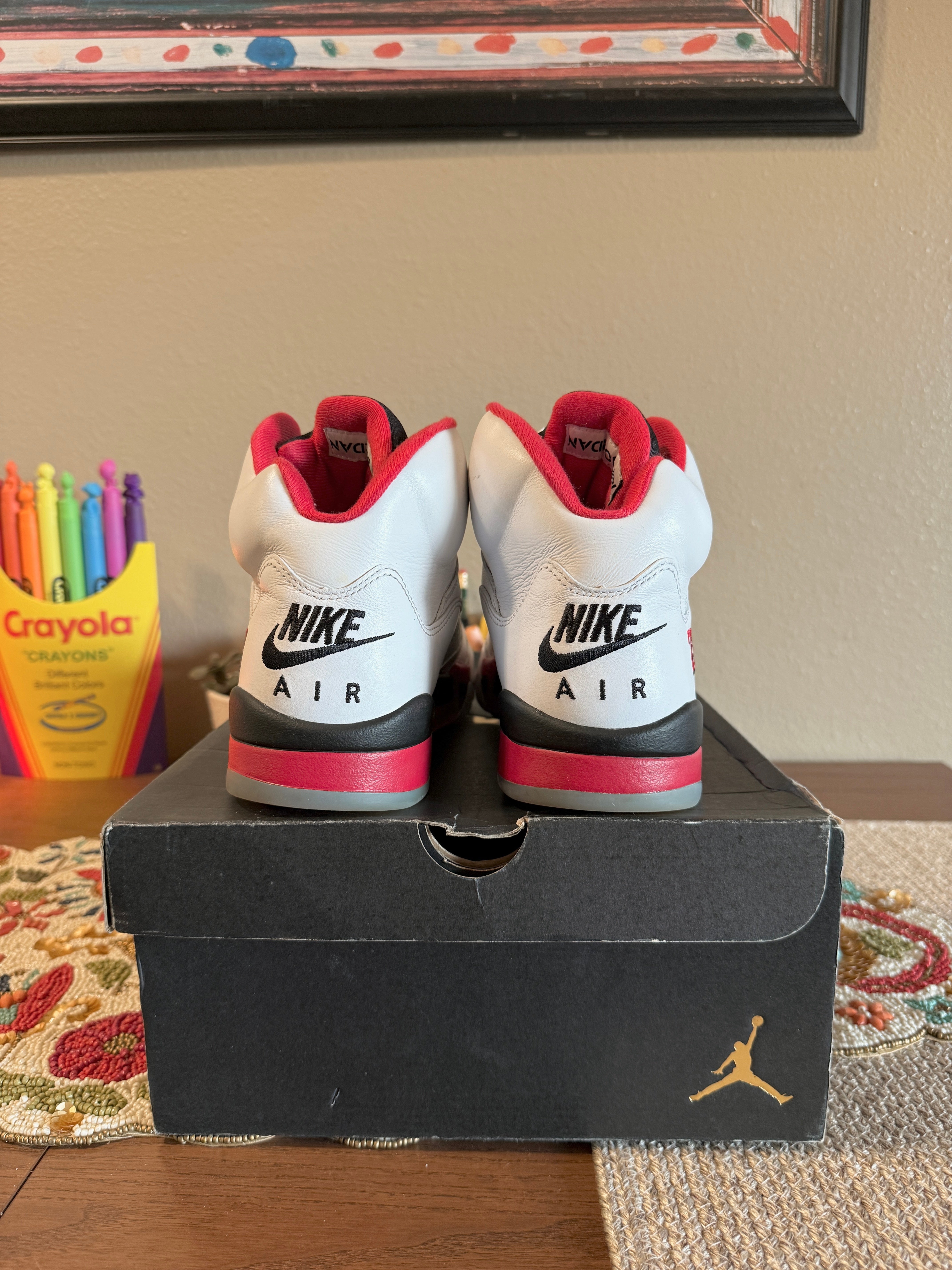 Jordan 5 Retro Fire Red Black Tongue (2025) Size 9.5 USED REP BOX