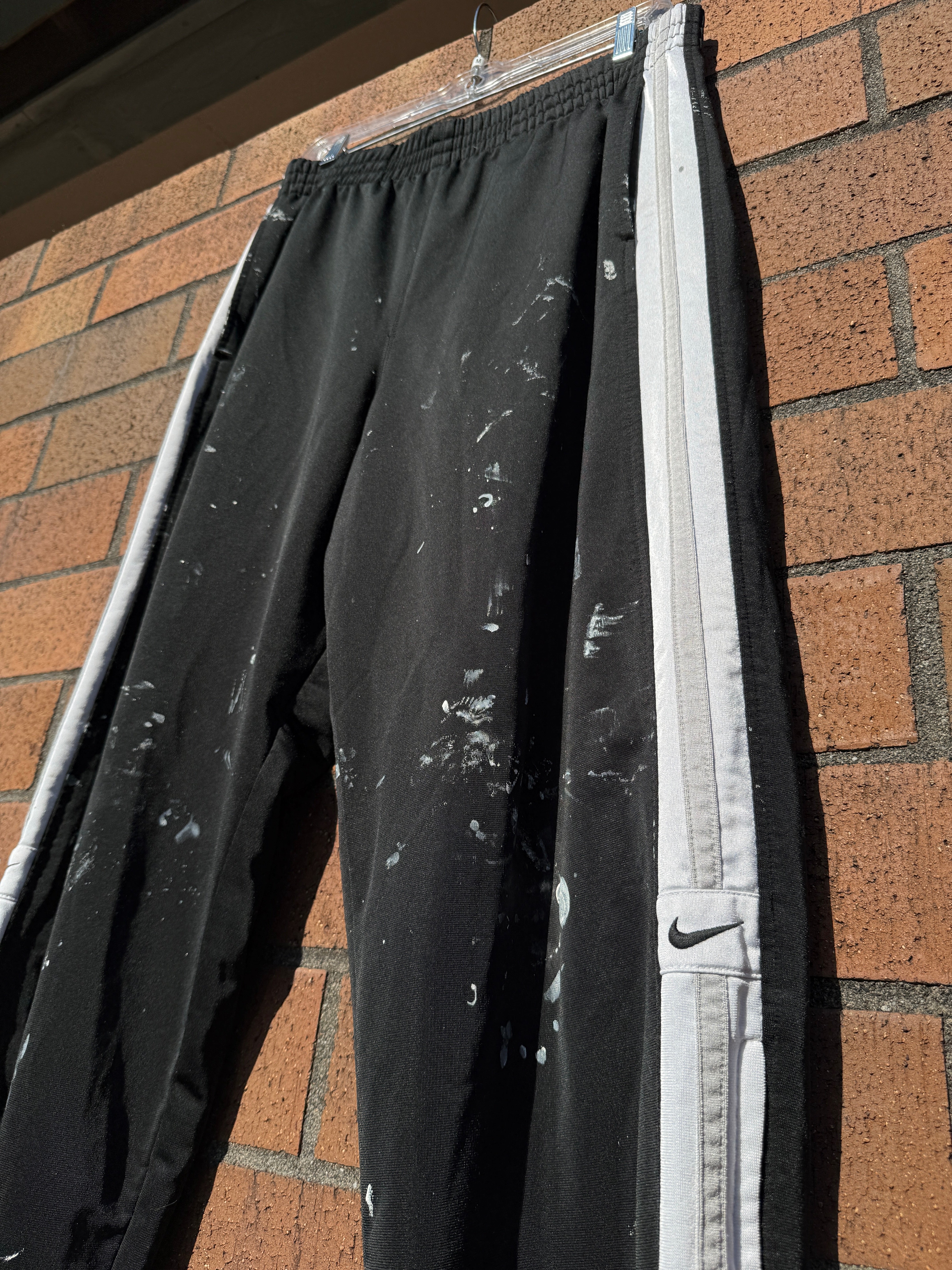 2000 Nike Black Paint Splatter Side Stripe Pants Sz M
