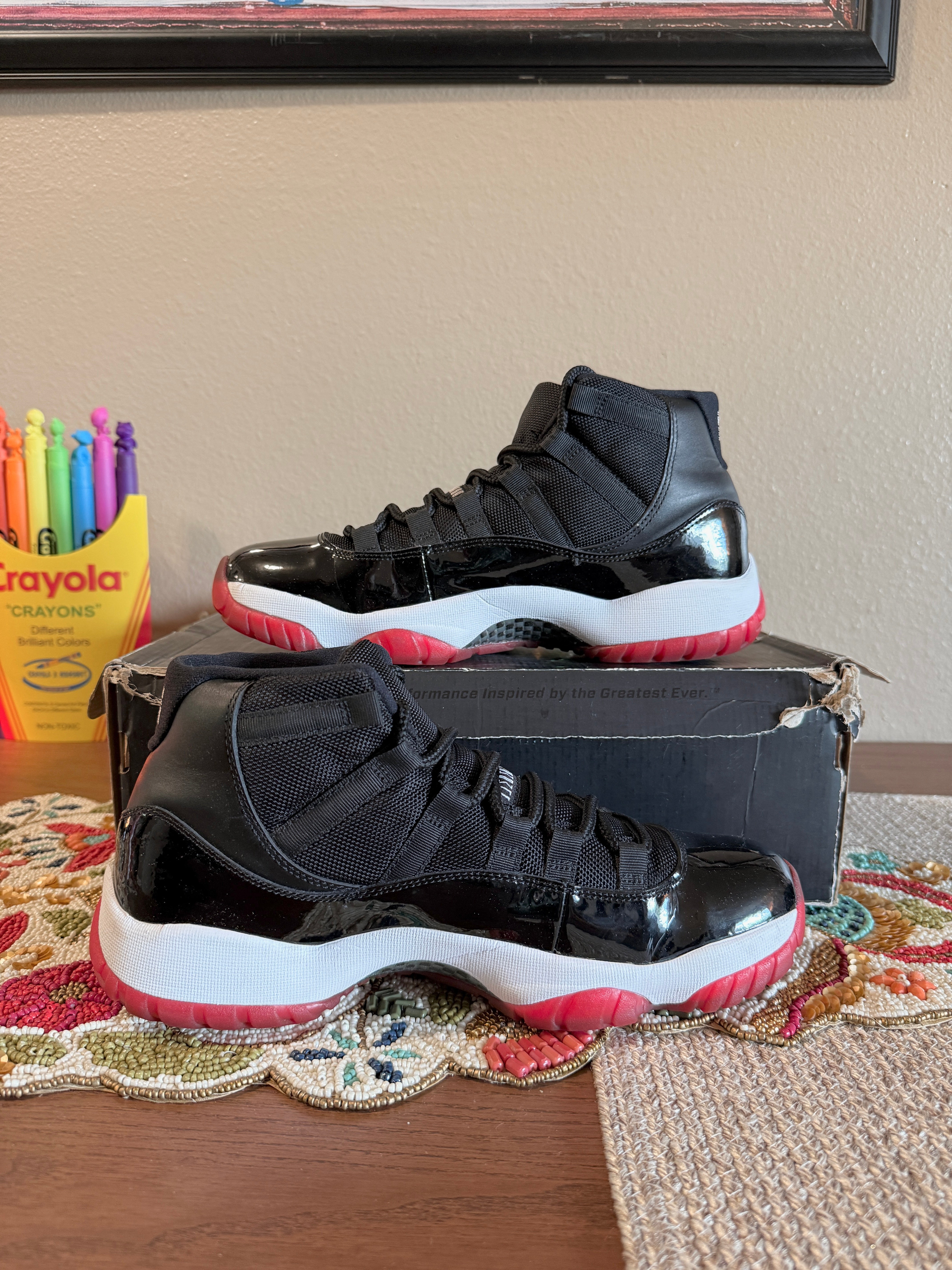 Jordan 11 Retro Playoffs Bred (2012) Size 9.5 USED