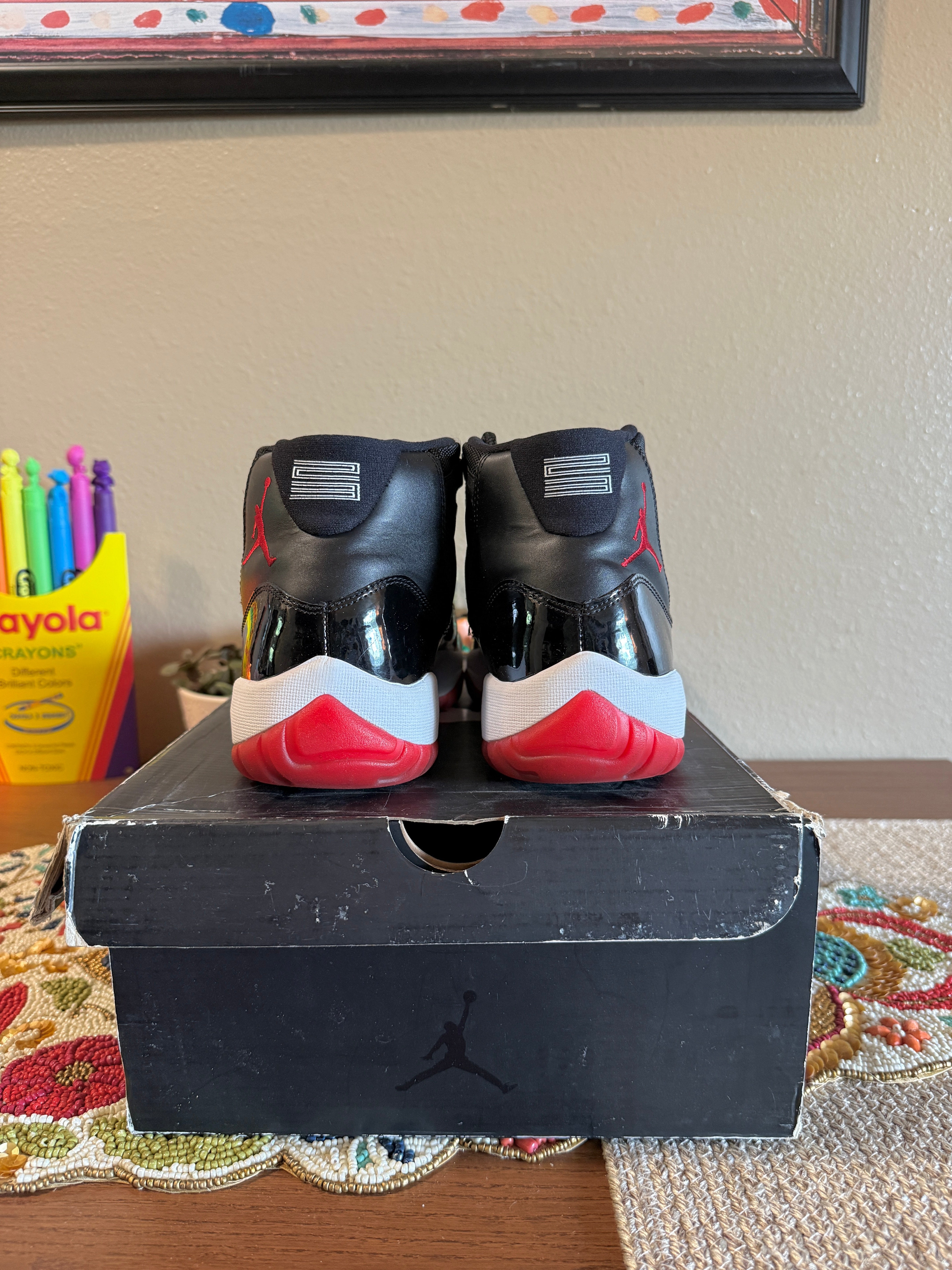Jordan 11 Retro Playoffs Bred (2012) Size 9.5 USED