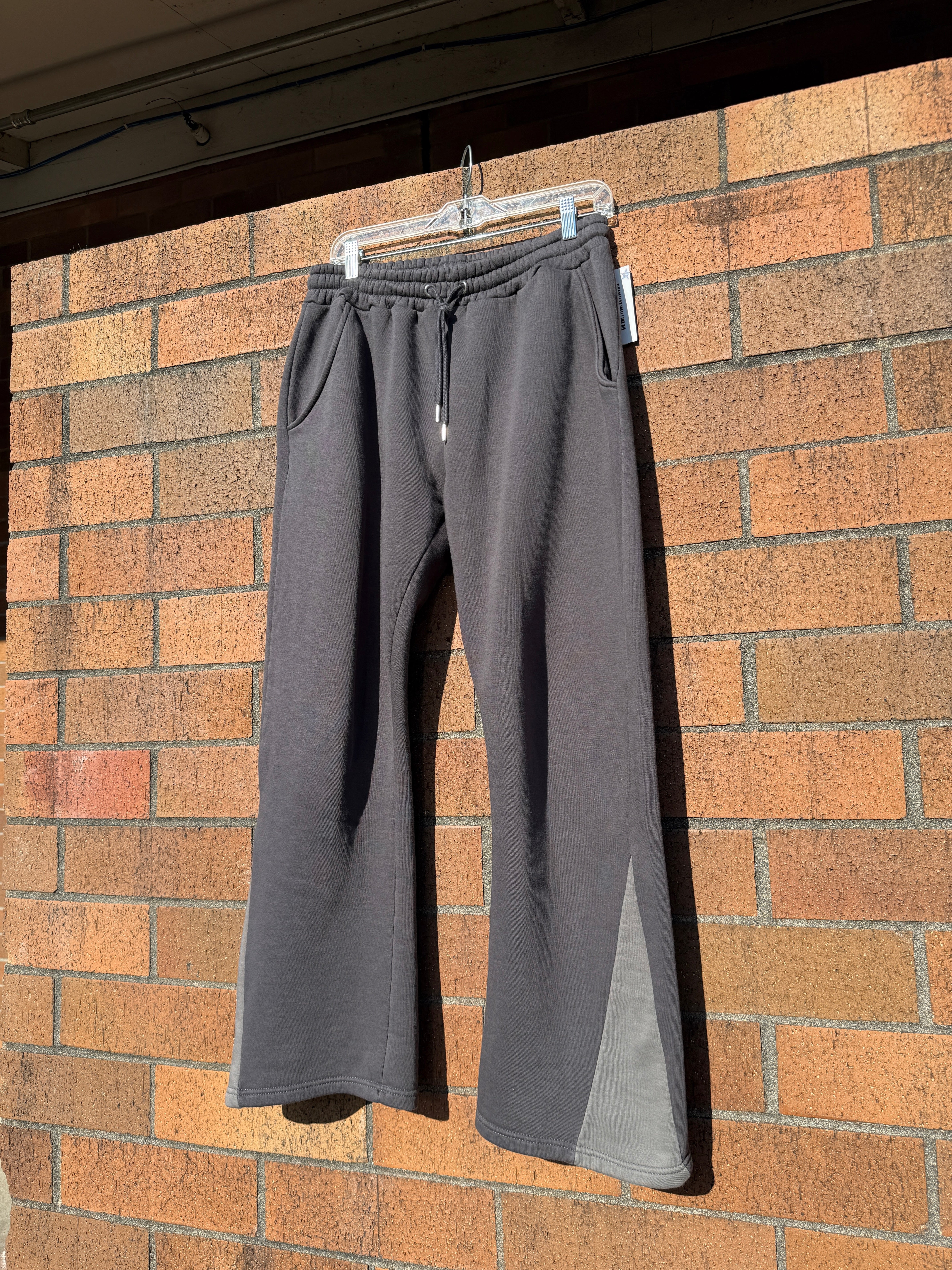 BoohooMan Regular Fit Stacked Gusset Joggers Charcoal Size L
