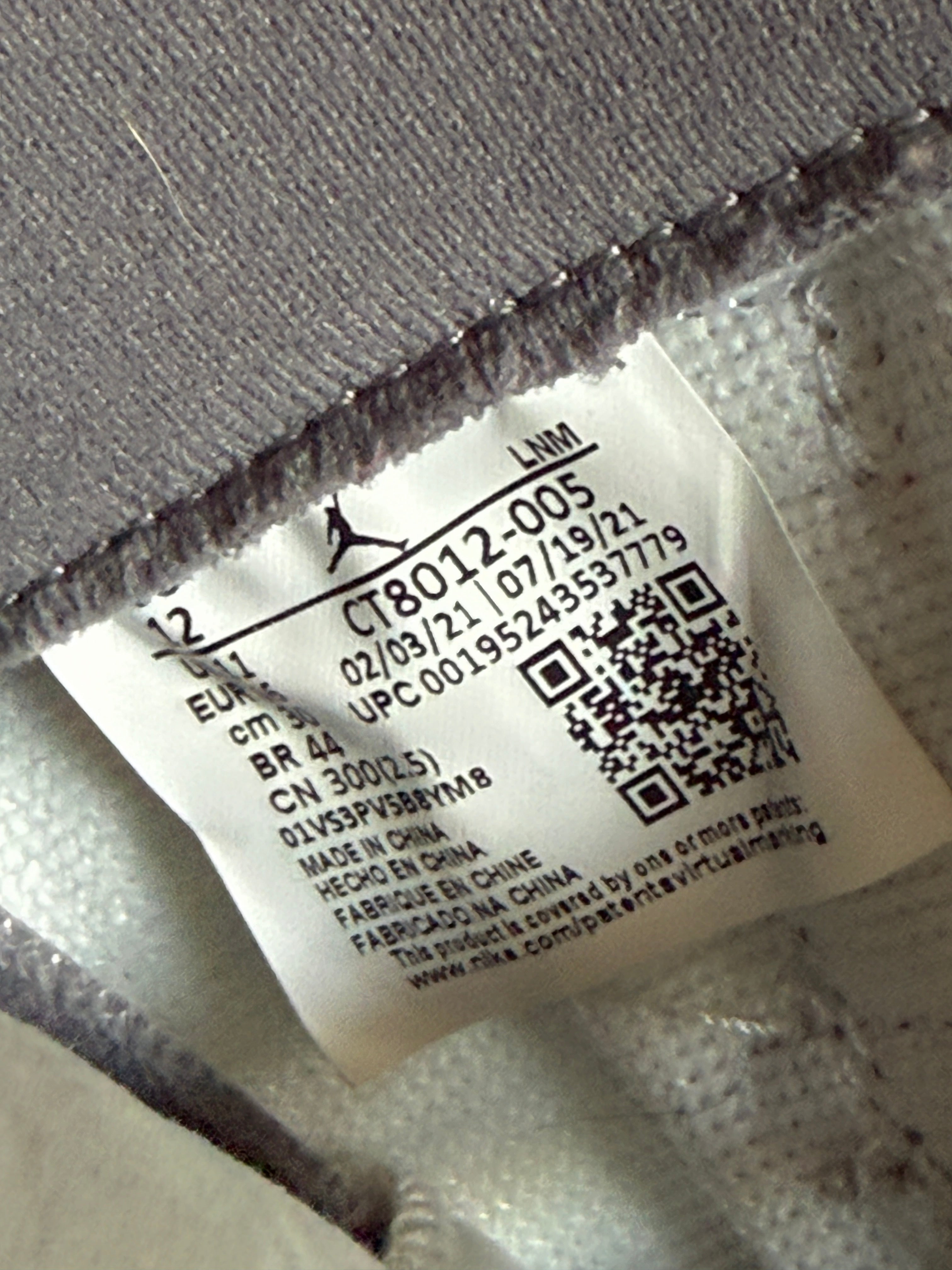 Jordan 11 Retro Cool Grey (2021) Size 12 USED