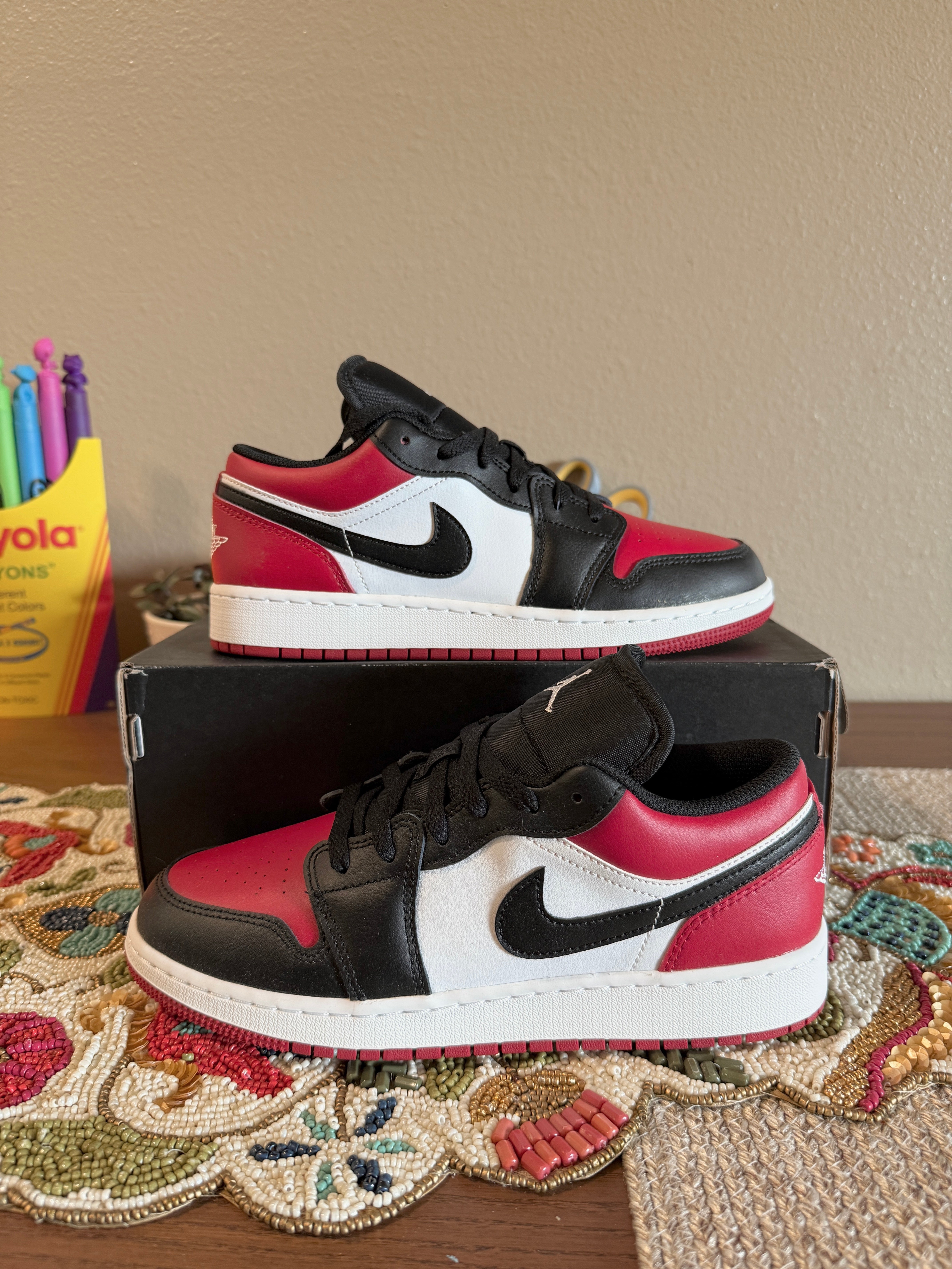 Jordan 1 Low Bred Toe (GS) Size 6Y