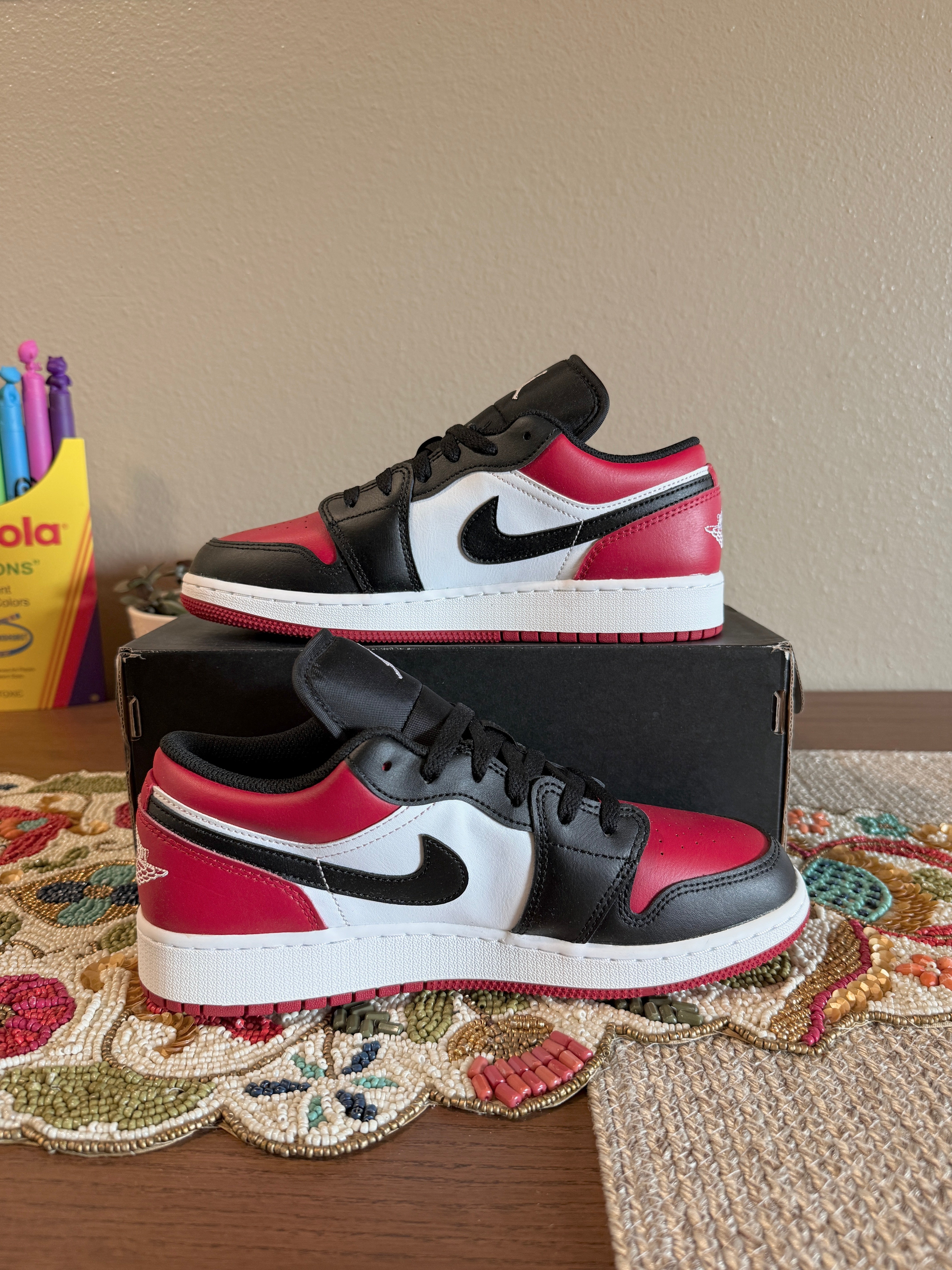 Jordan 1 Low Bred Toe (GS) Size 6Y