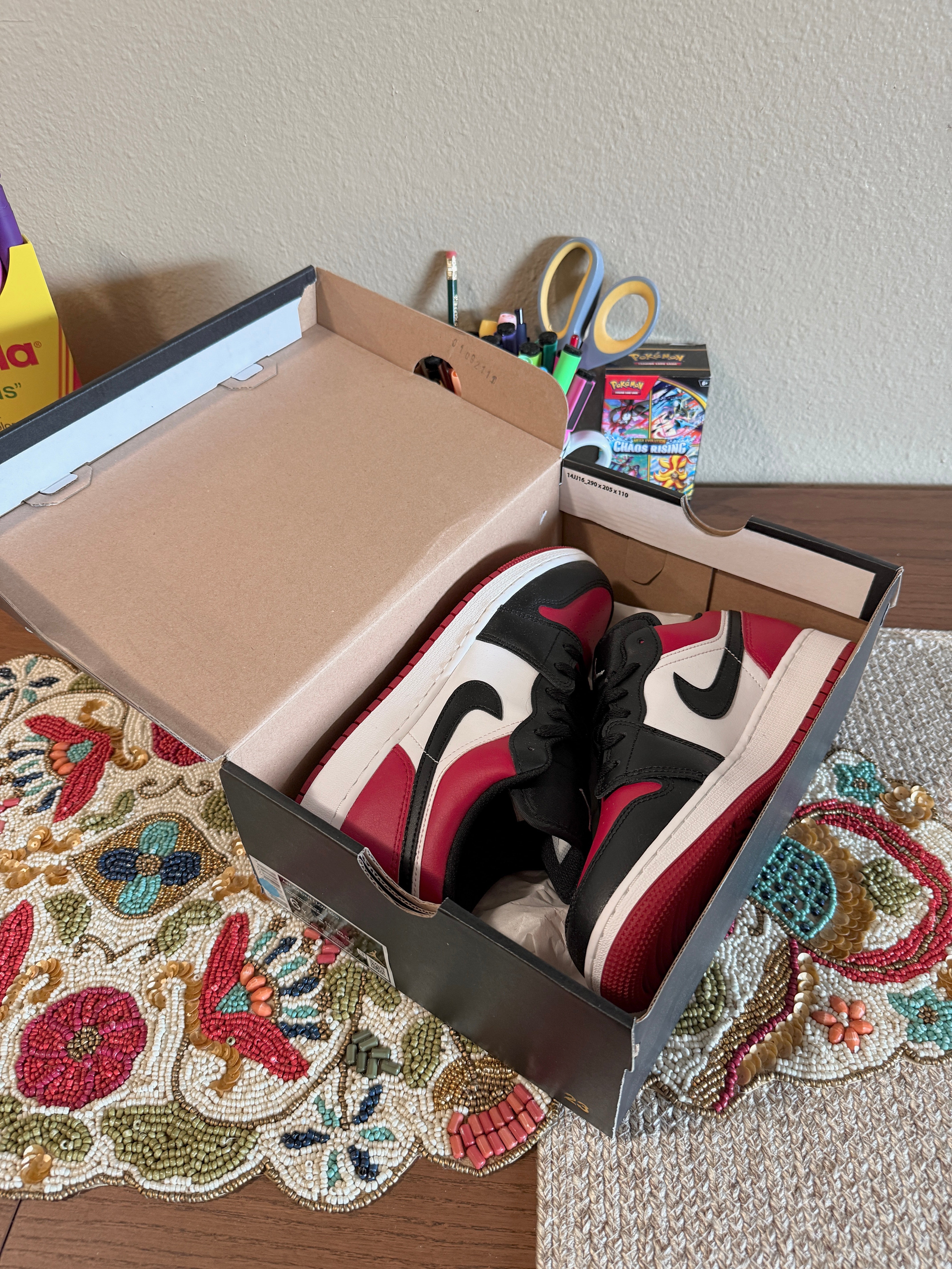 Jordan 1 Low Bred Toe (GS) Size 6Y