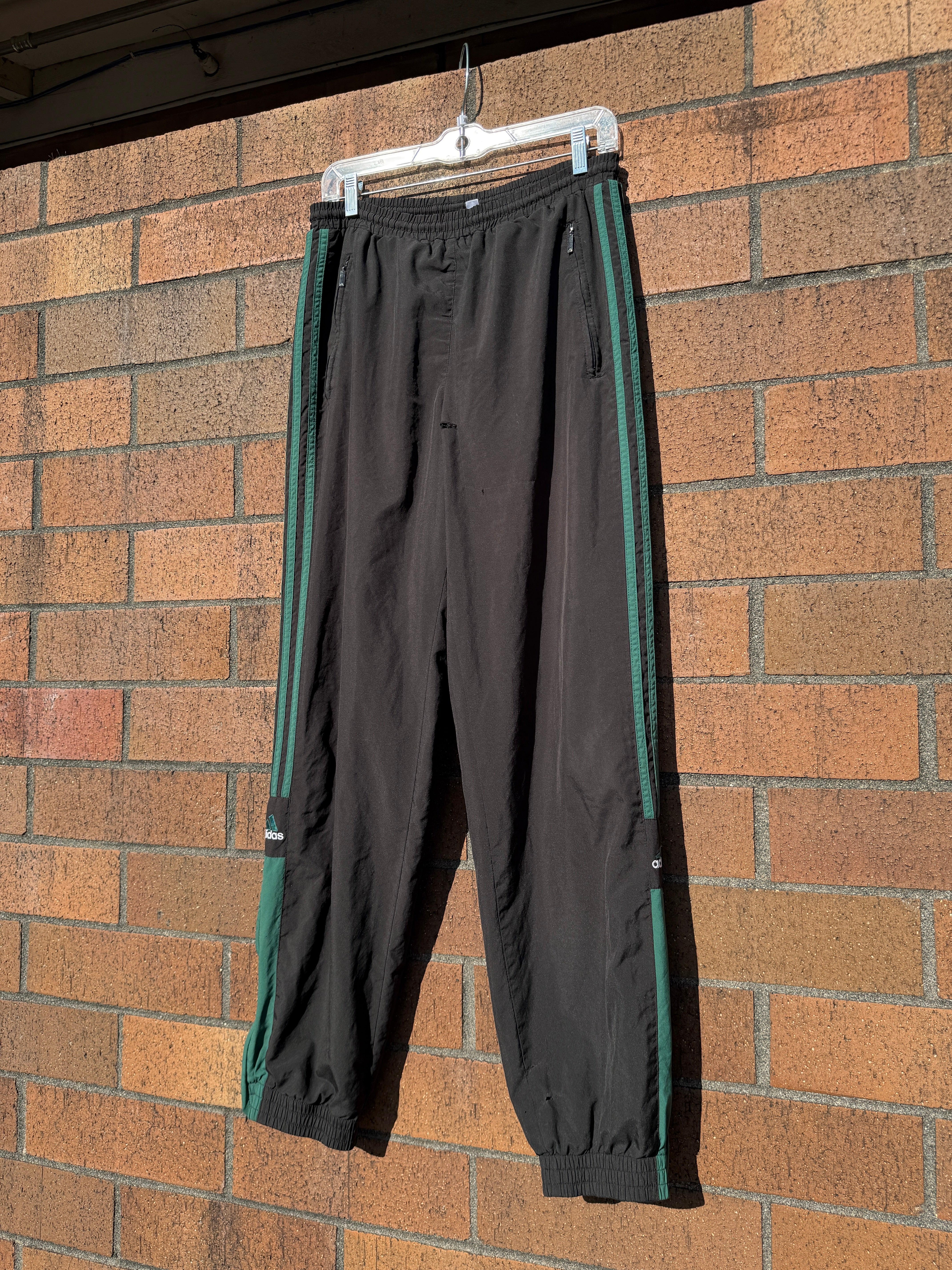 2000 Adidas Black / Green Three Stripe Track Pants Sz XL