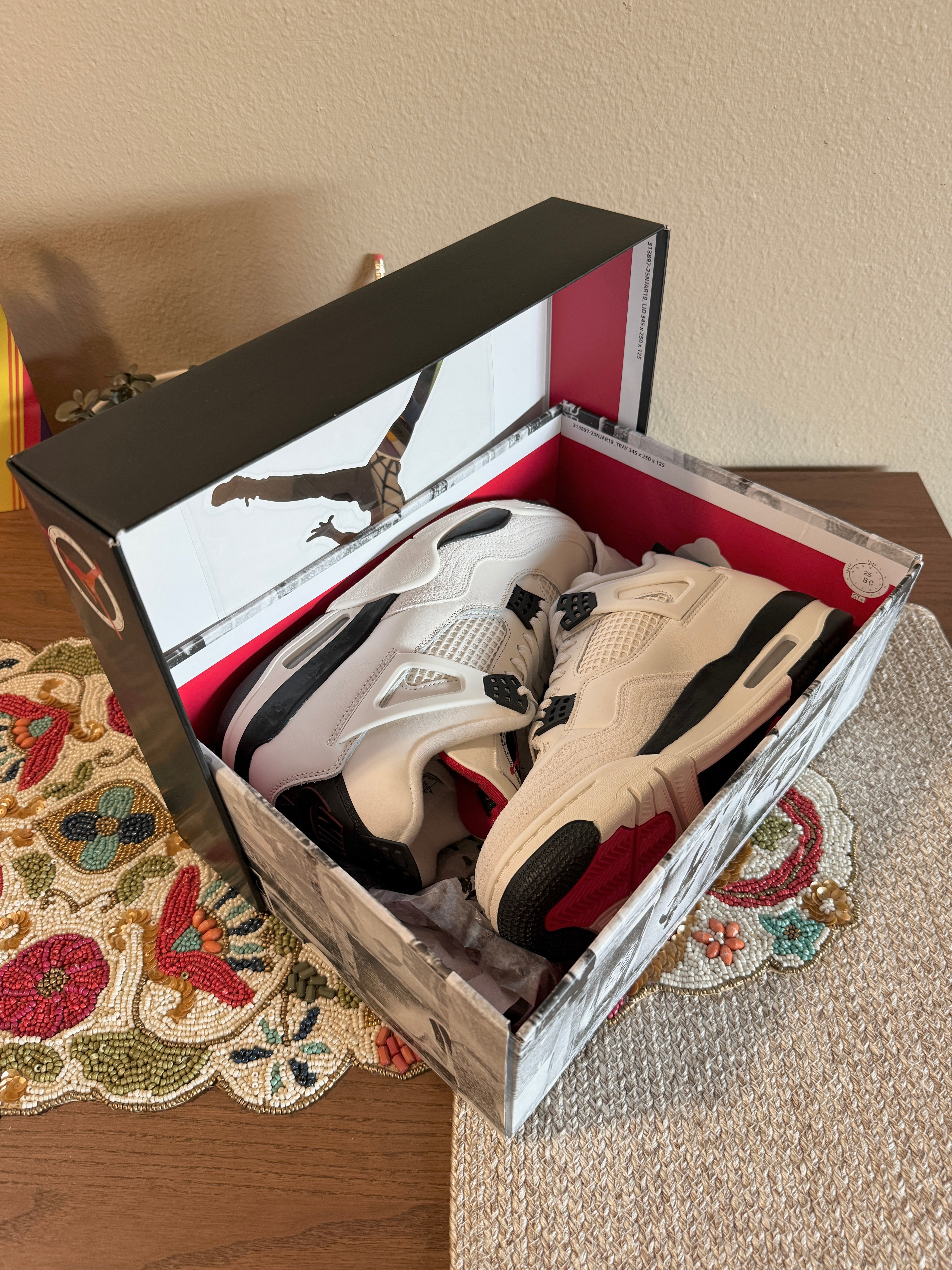 Jordan 4 Retro Flight Club Size 10