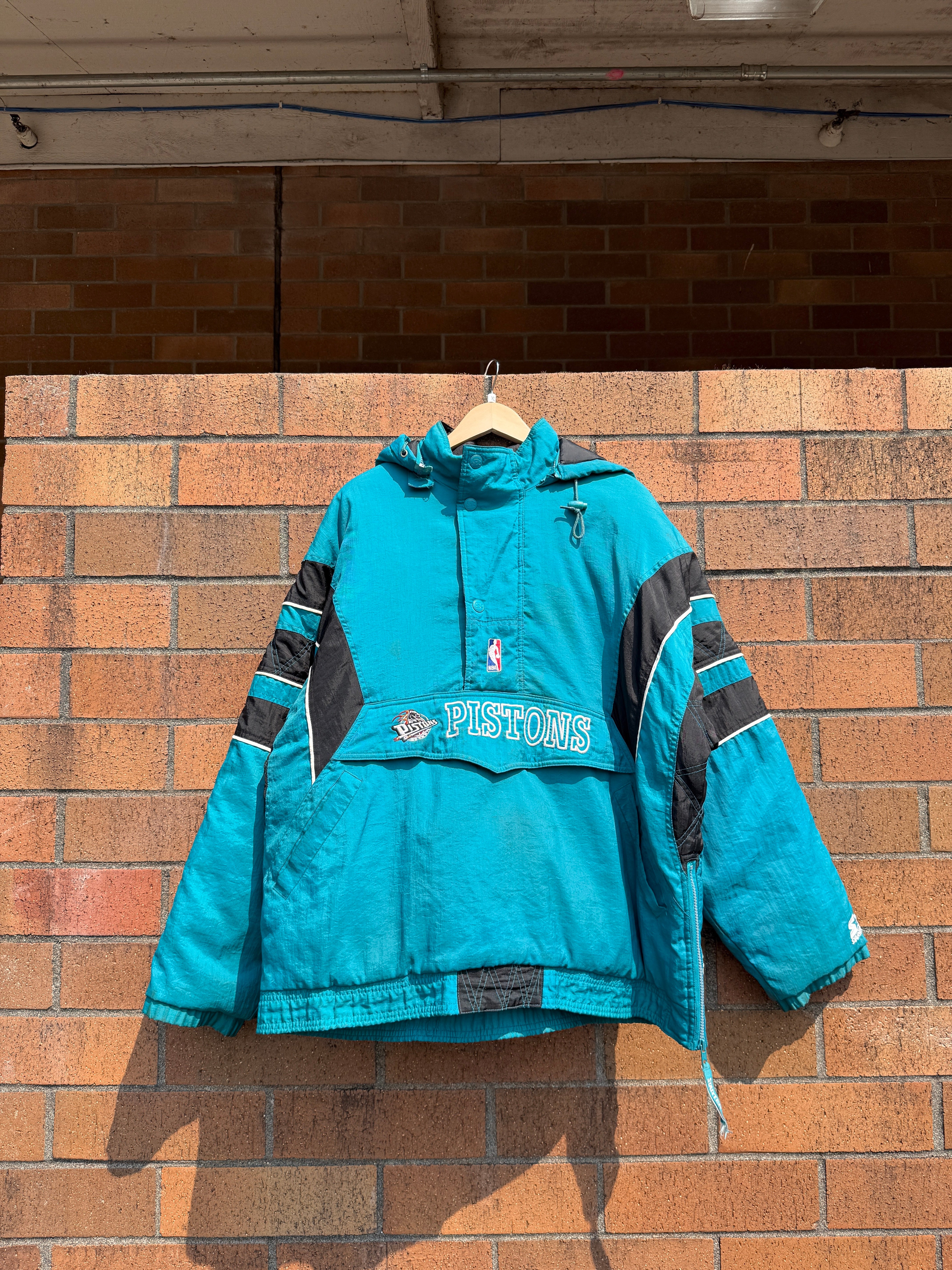 90s Starter Detroit Pistons Hooded Puffer Jacket Size XL