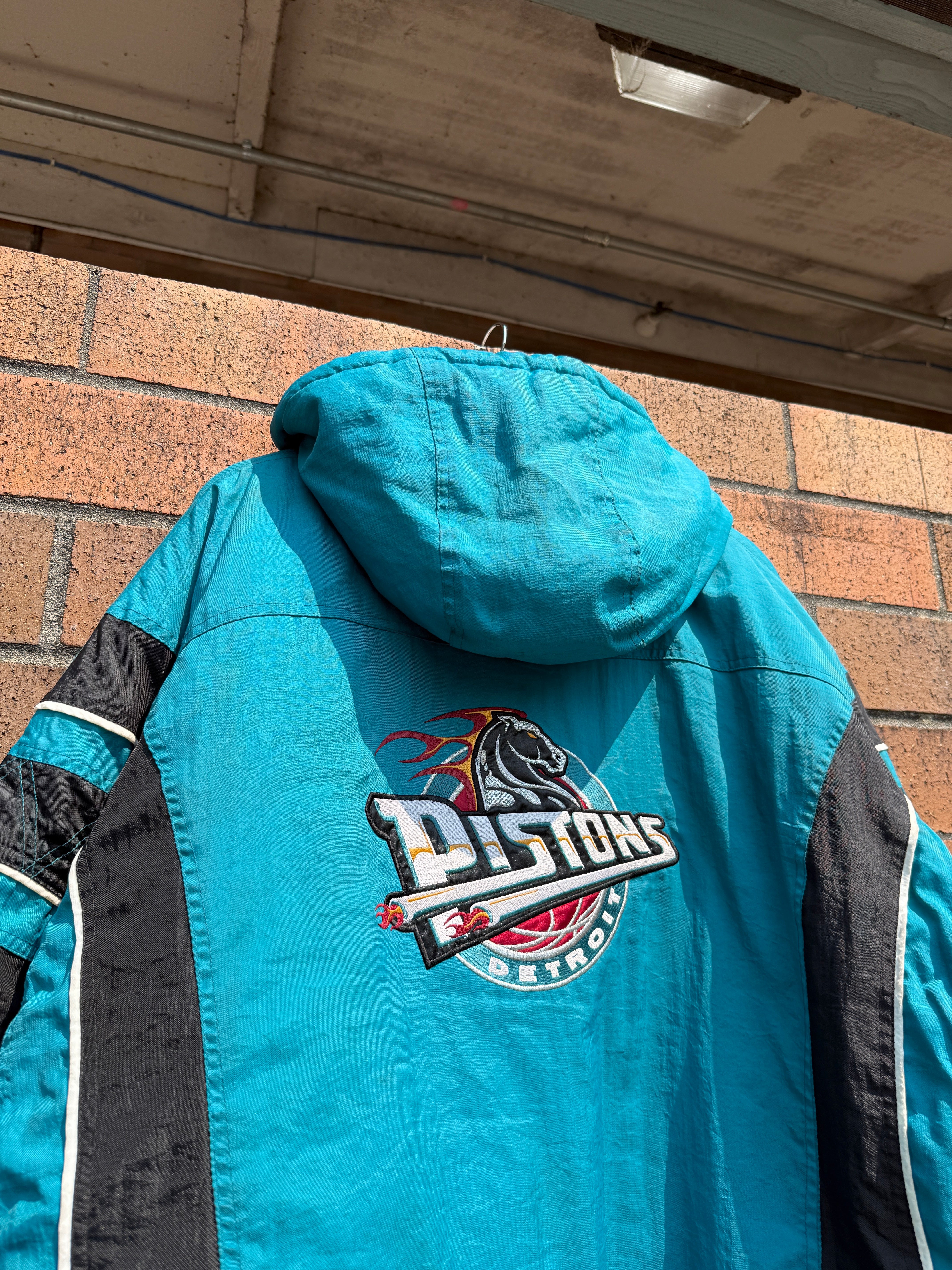 90s Starter Detroit Pistons Hooded Puffer Jacket Size XL