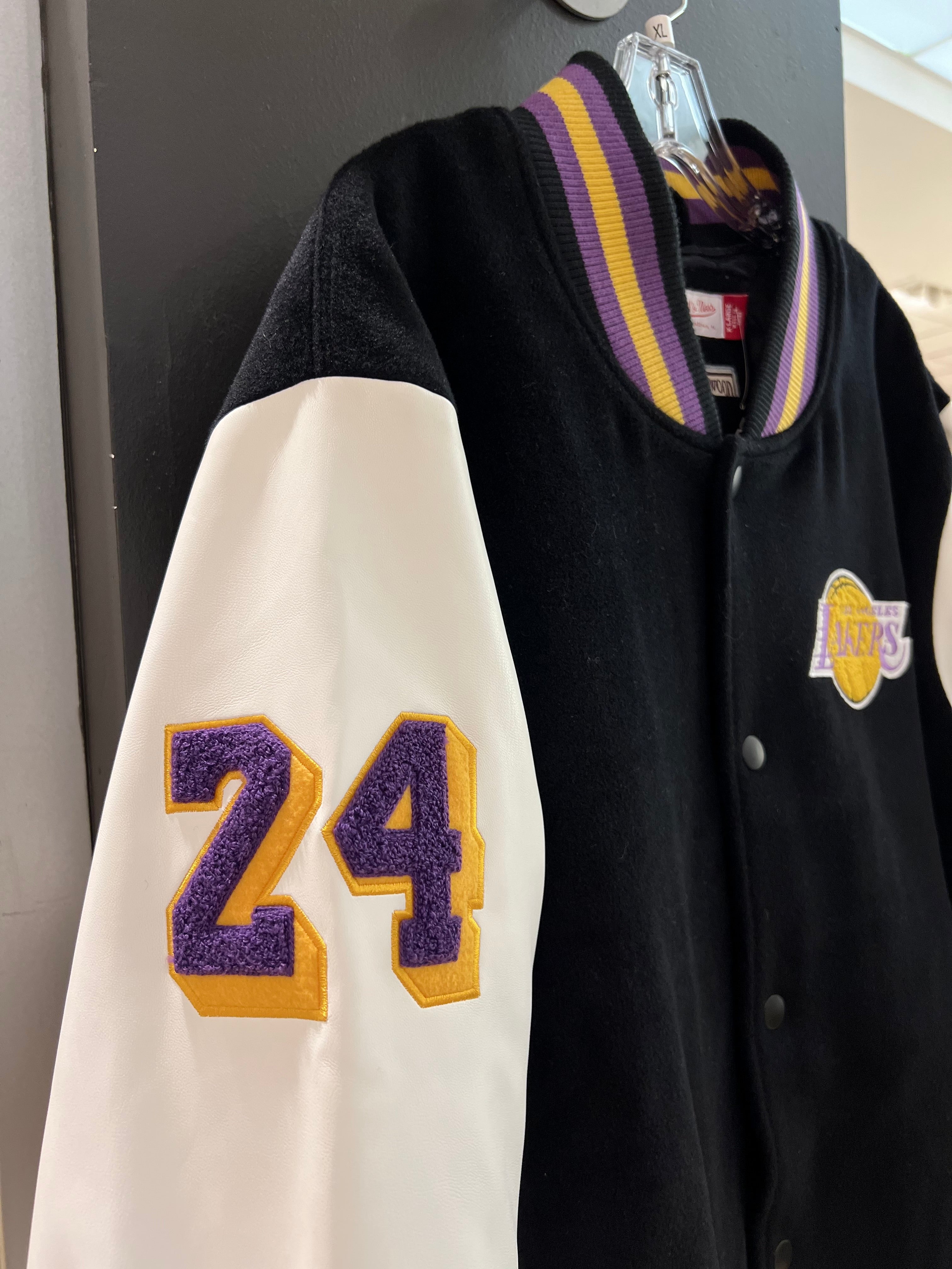 Mitchell & Ness x Kobe Bryant Black Mamba Varsity Jacket SZ XL (USED)