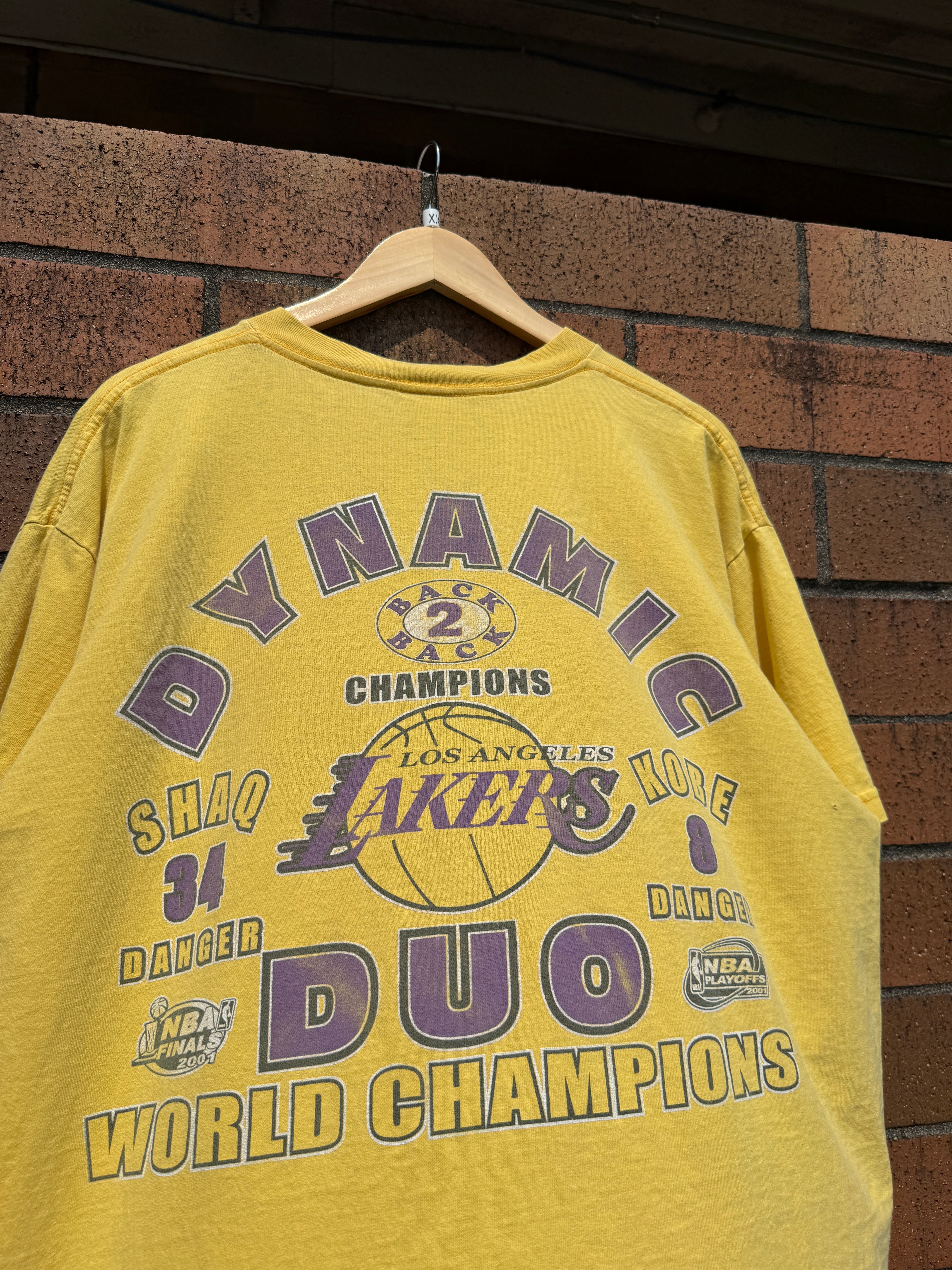 2001 Los Angeles Lakers Dynamic Duo NBA Finals Tee Size XXL