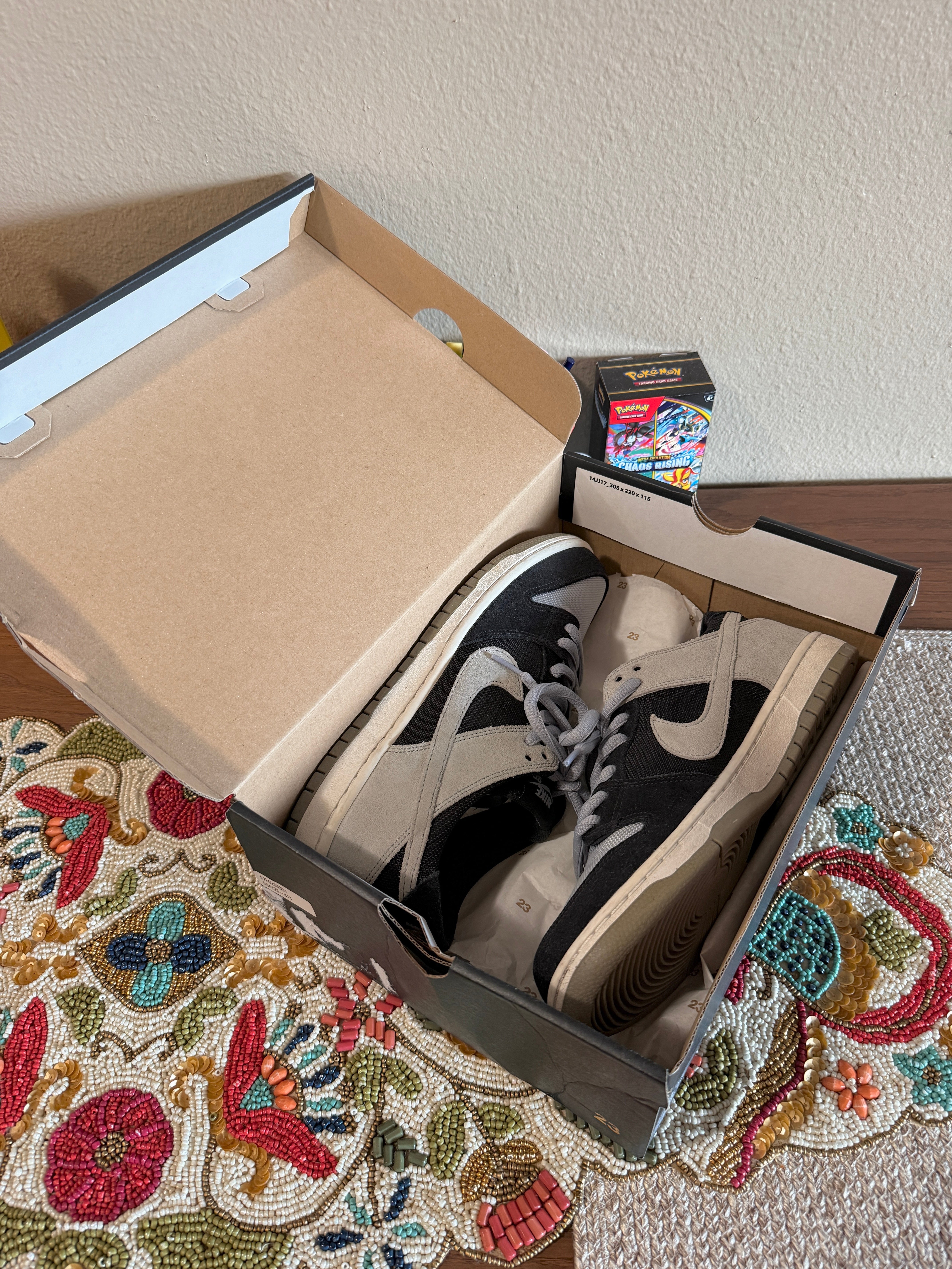 Nike SB Zoom Dunk Low Pro Black Wolf Grey Size 9 USED REP BOX