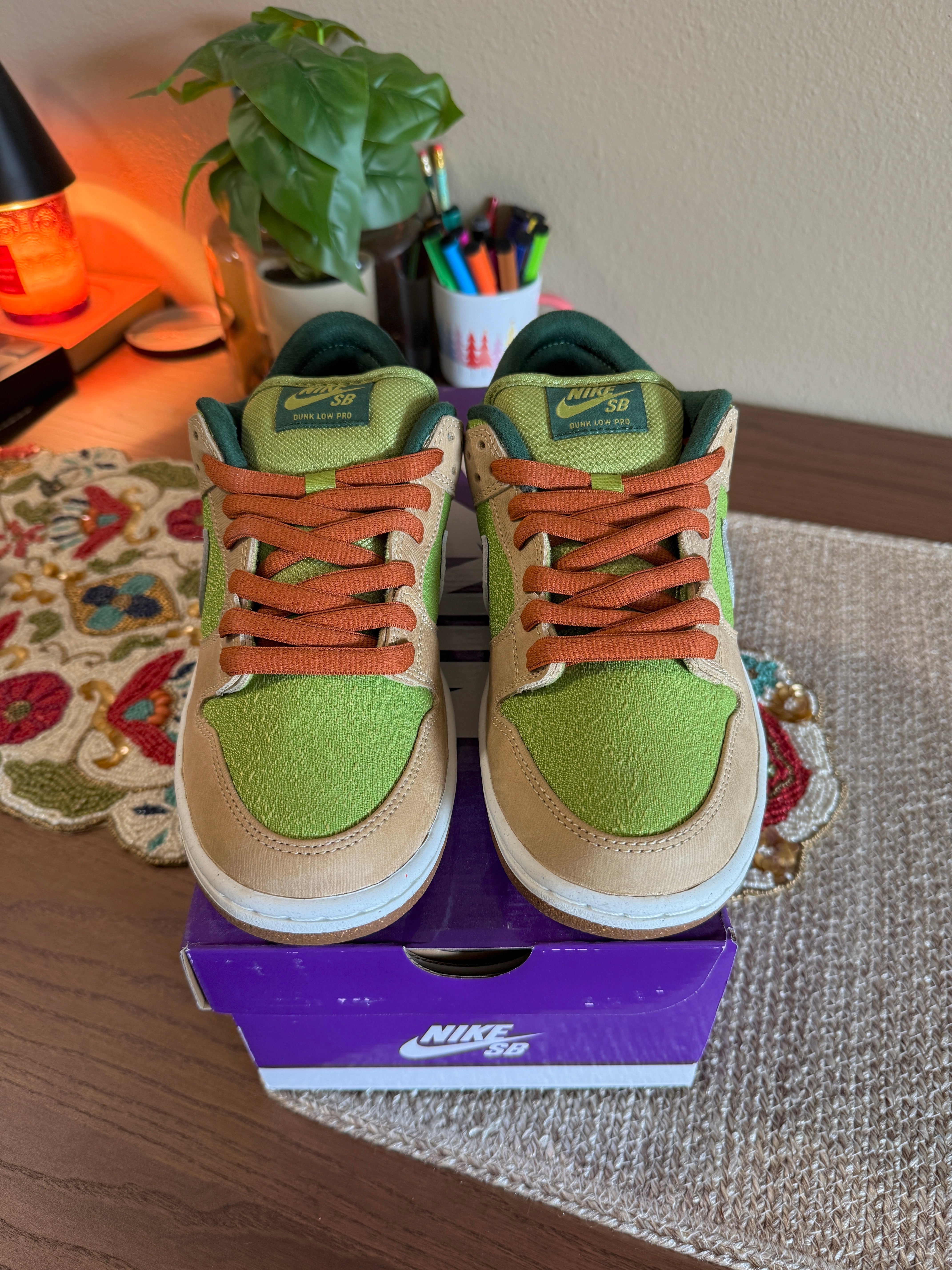 Nike SB Dunk Low Escargot Size 8