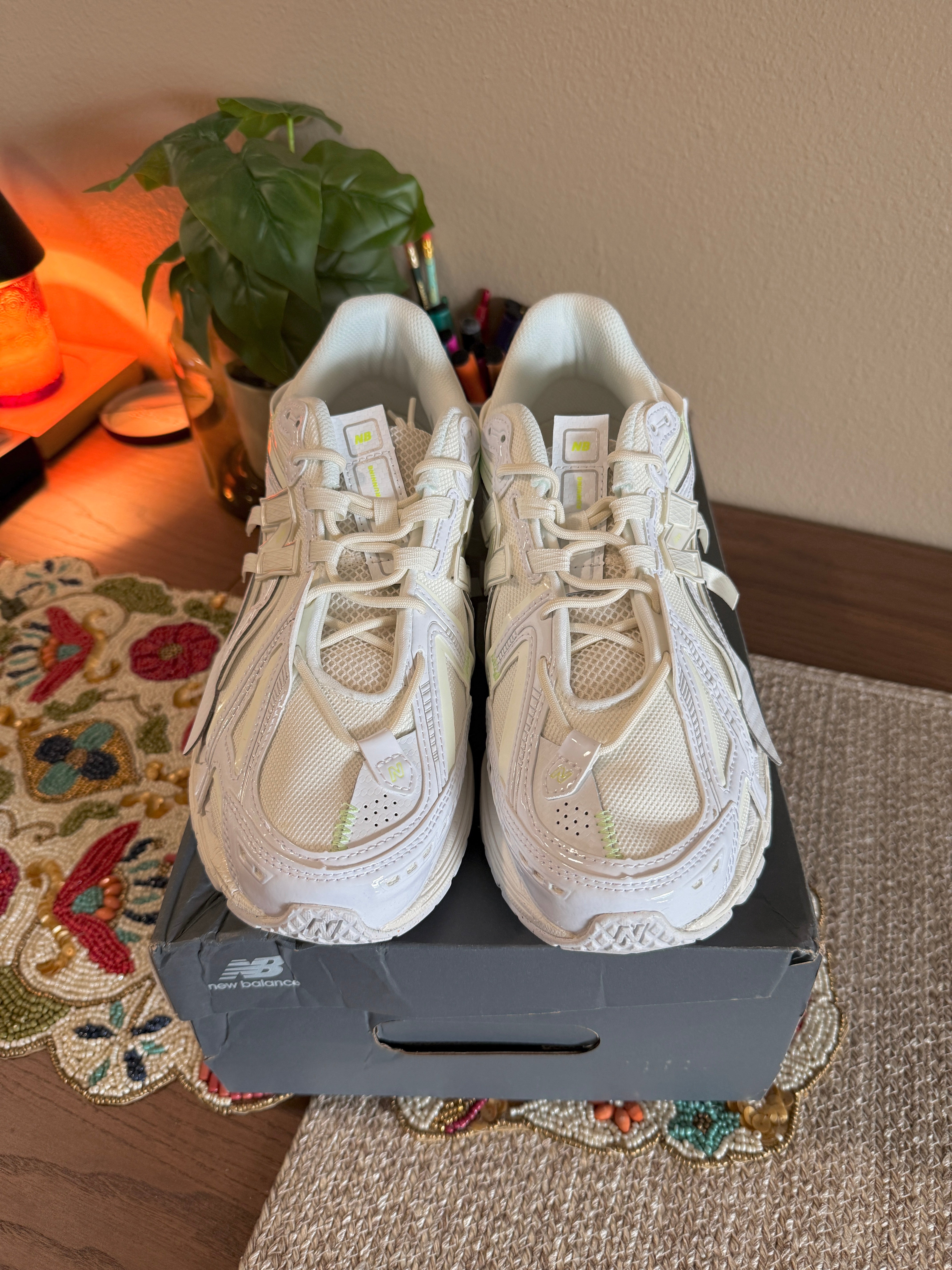 New Balance 1906A White / Green Size 11