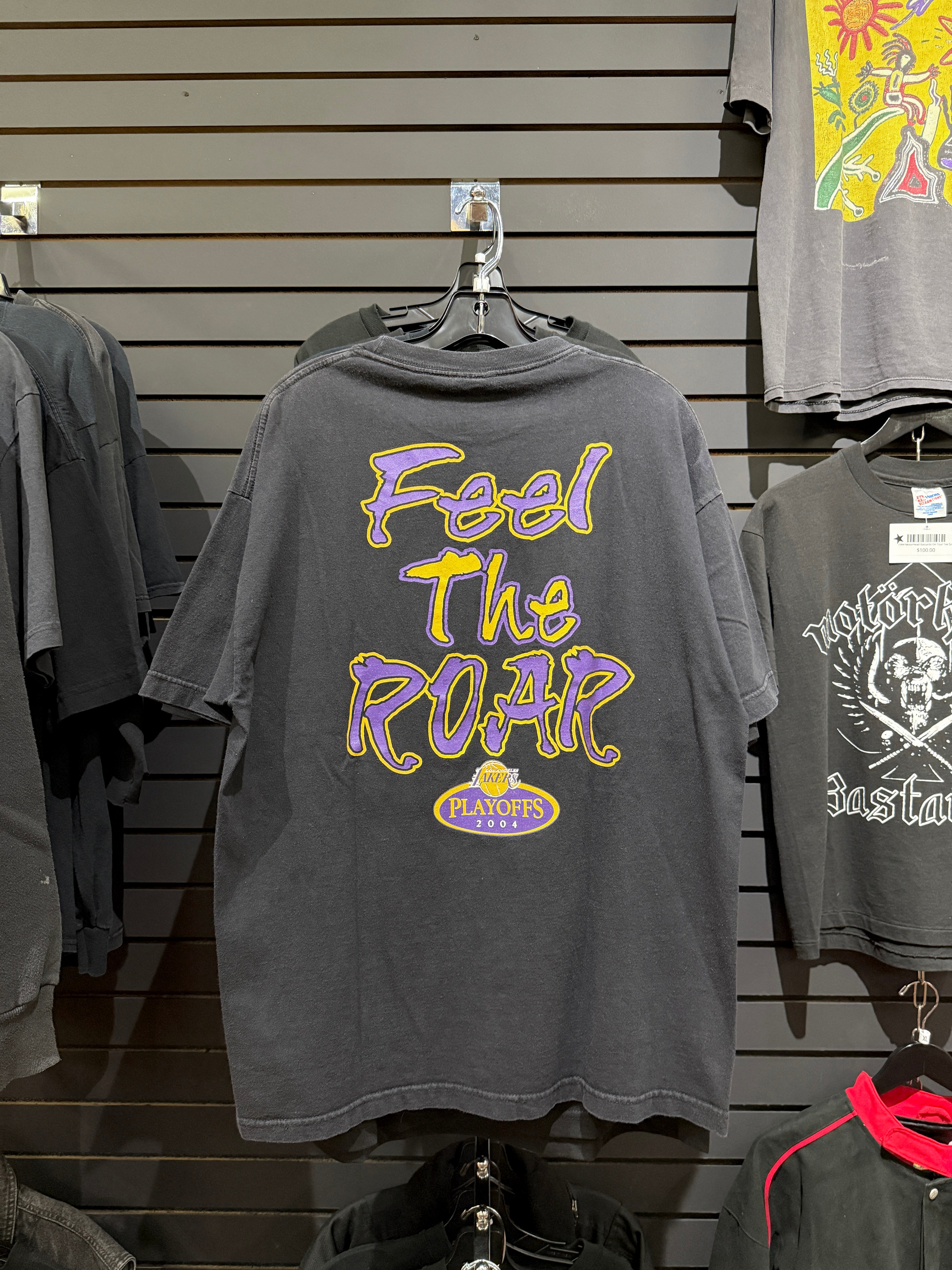 2004 LA Lakers Playoffs Feel the Roar Tee Sz XL