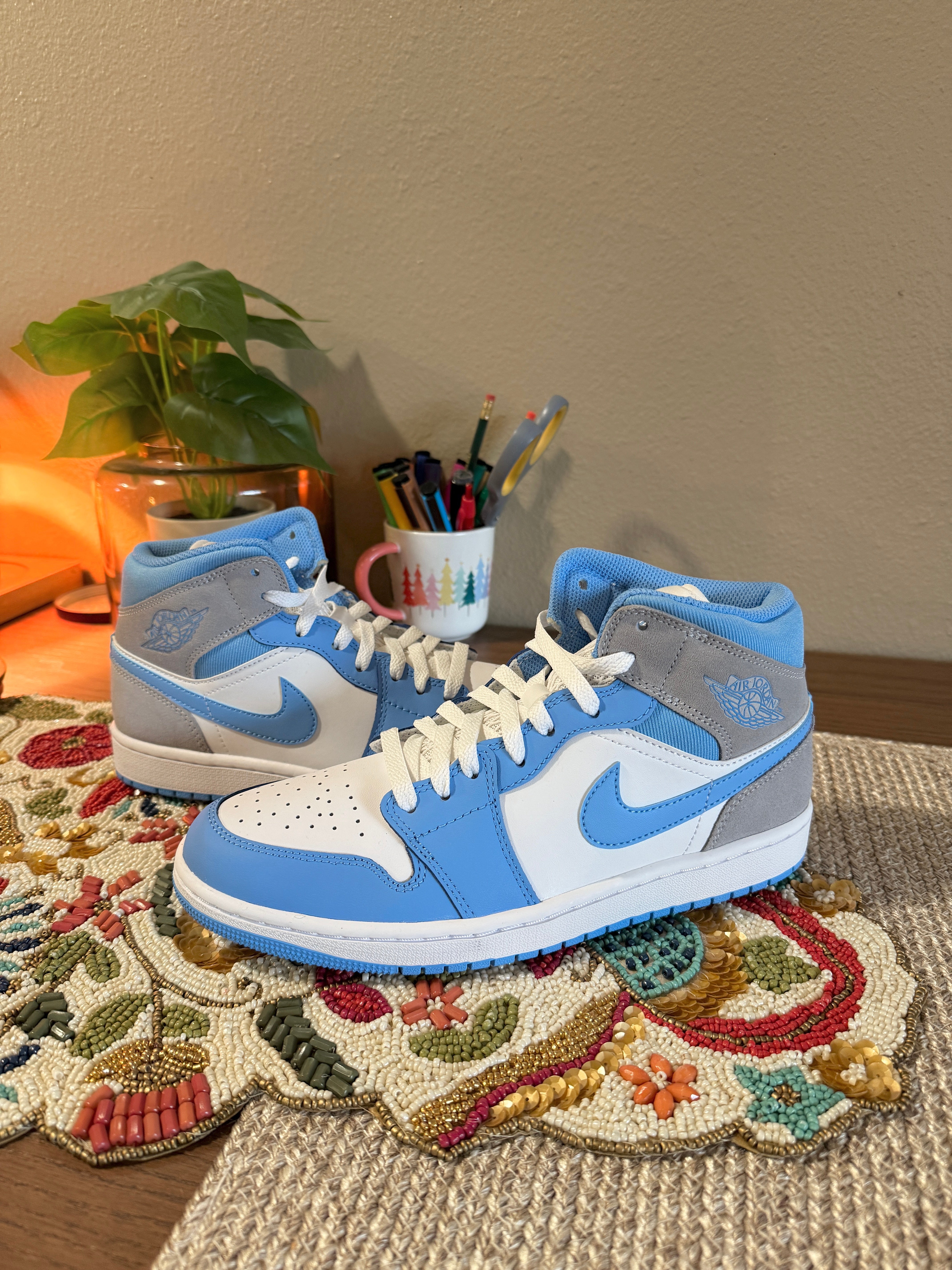 Jordan 1 Mid University Blue Grey Size 8.5