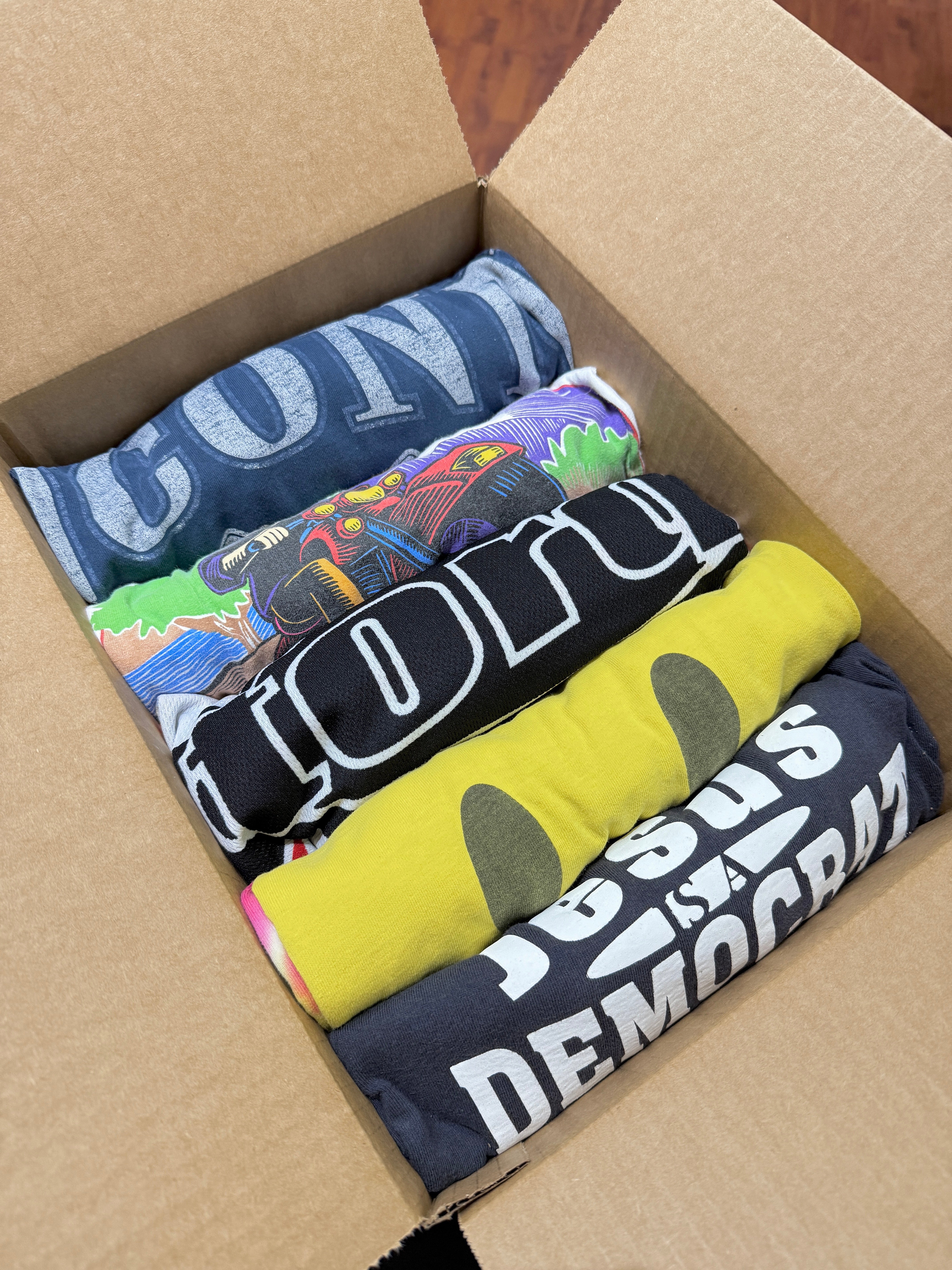 $50 PREMIUM VINTAGE MYSTERY BOX - SZ XL