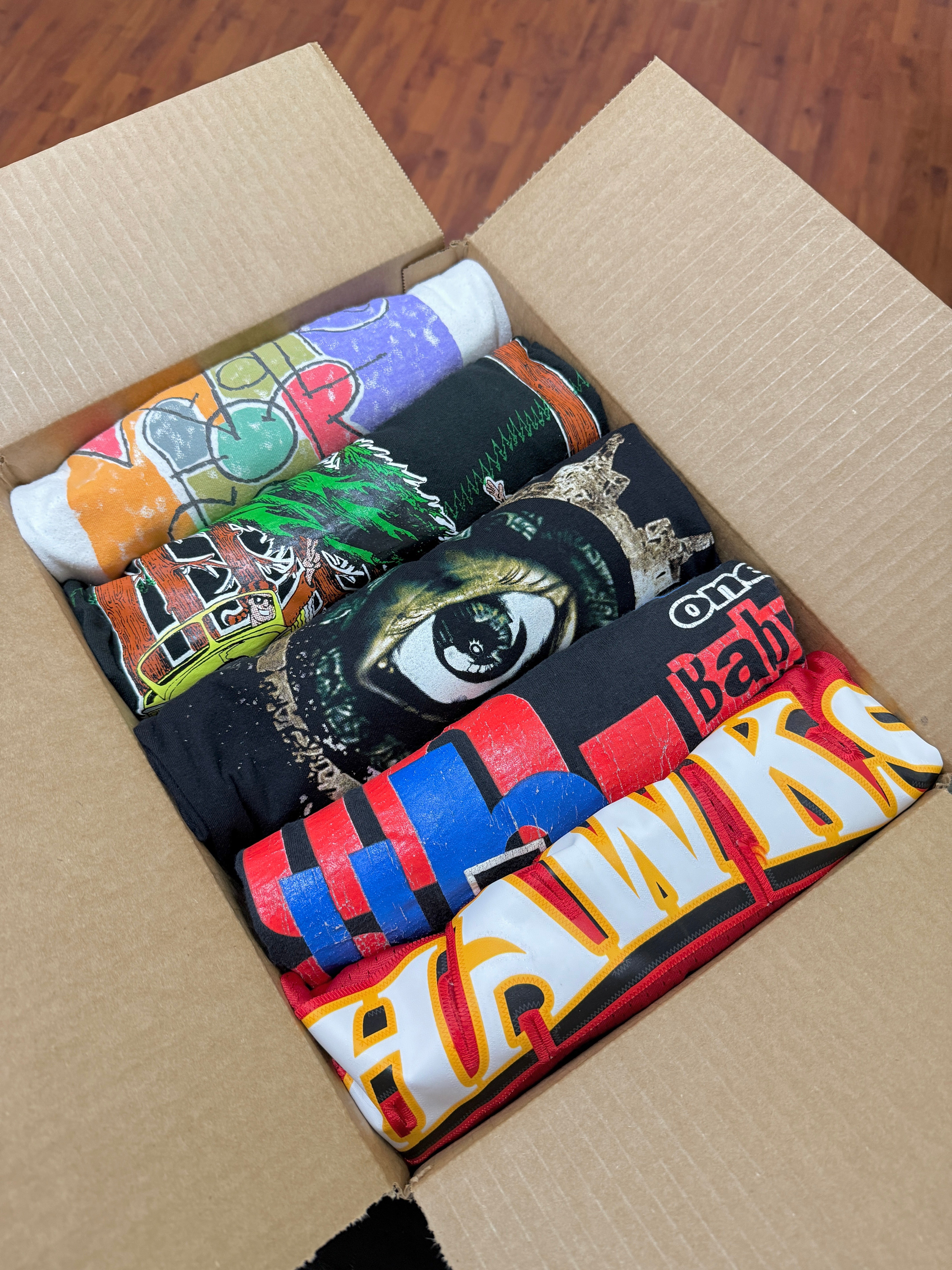 $50 PREMIUM VINTAGE MYSTERY BOX - SZ XXL