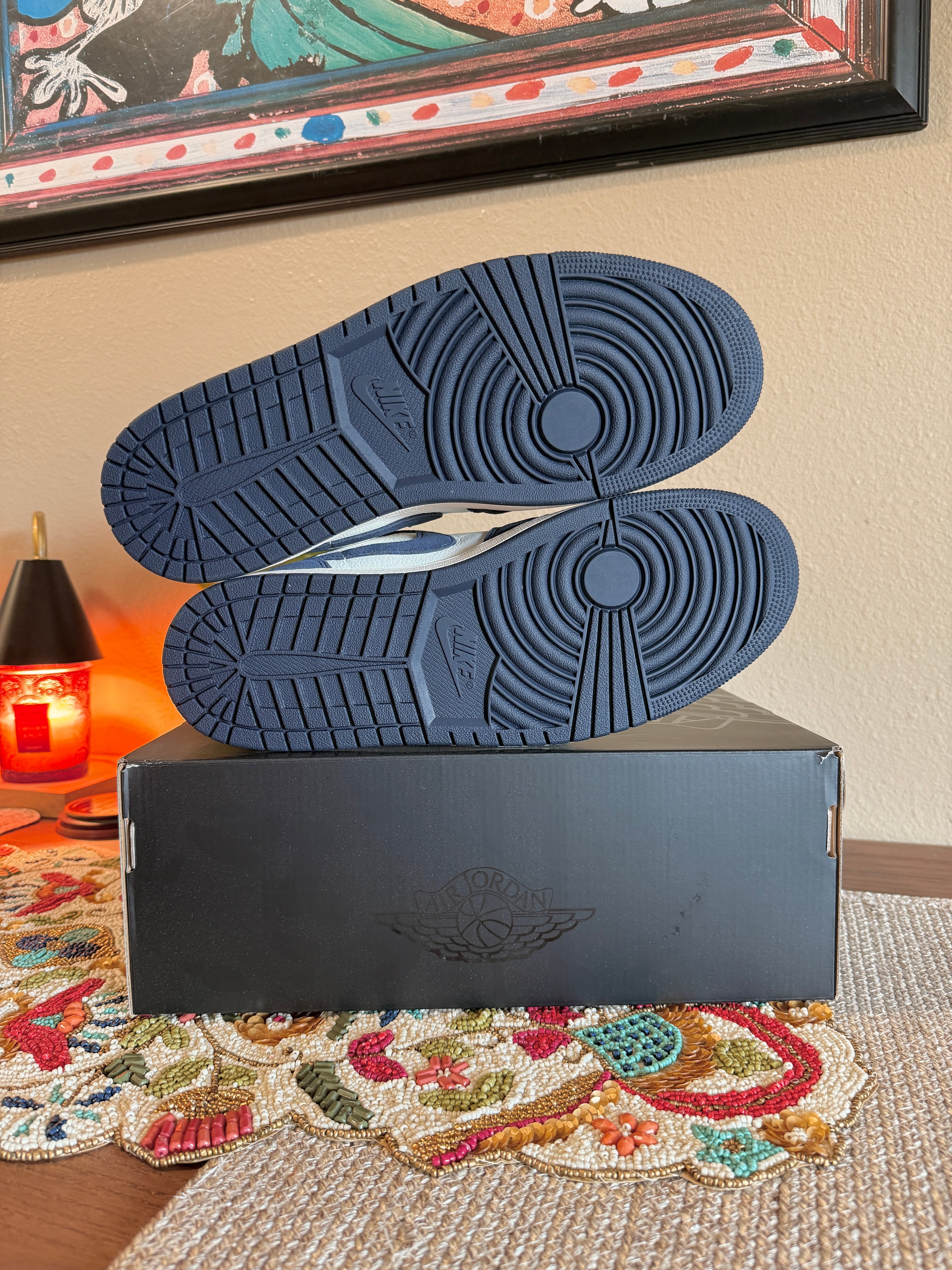 Jordan 1 Low SE Obsidian Suede Size 15