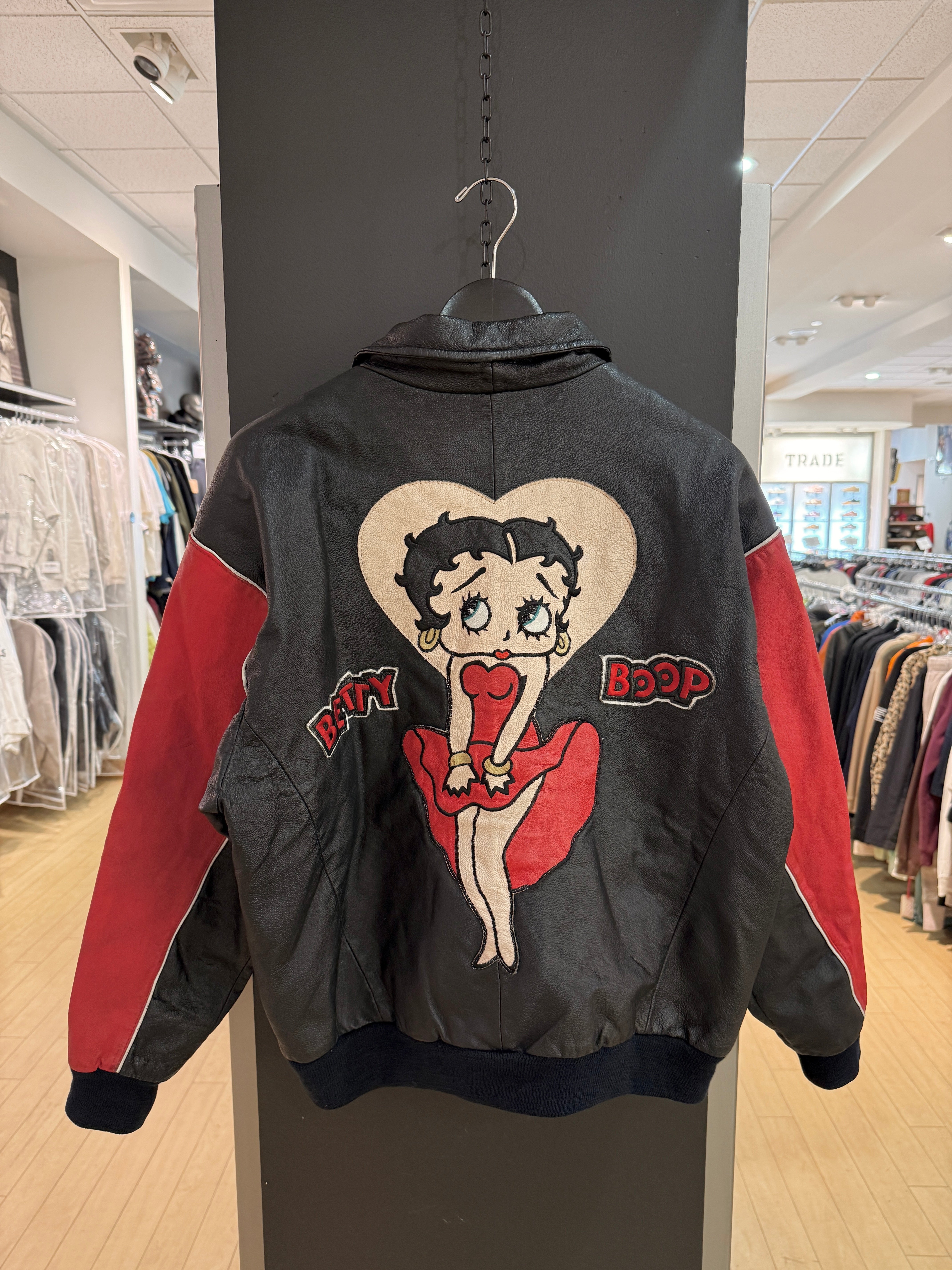 90s Betty Boop Montana Toons Leather Jacket Size Small (Missing Button)