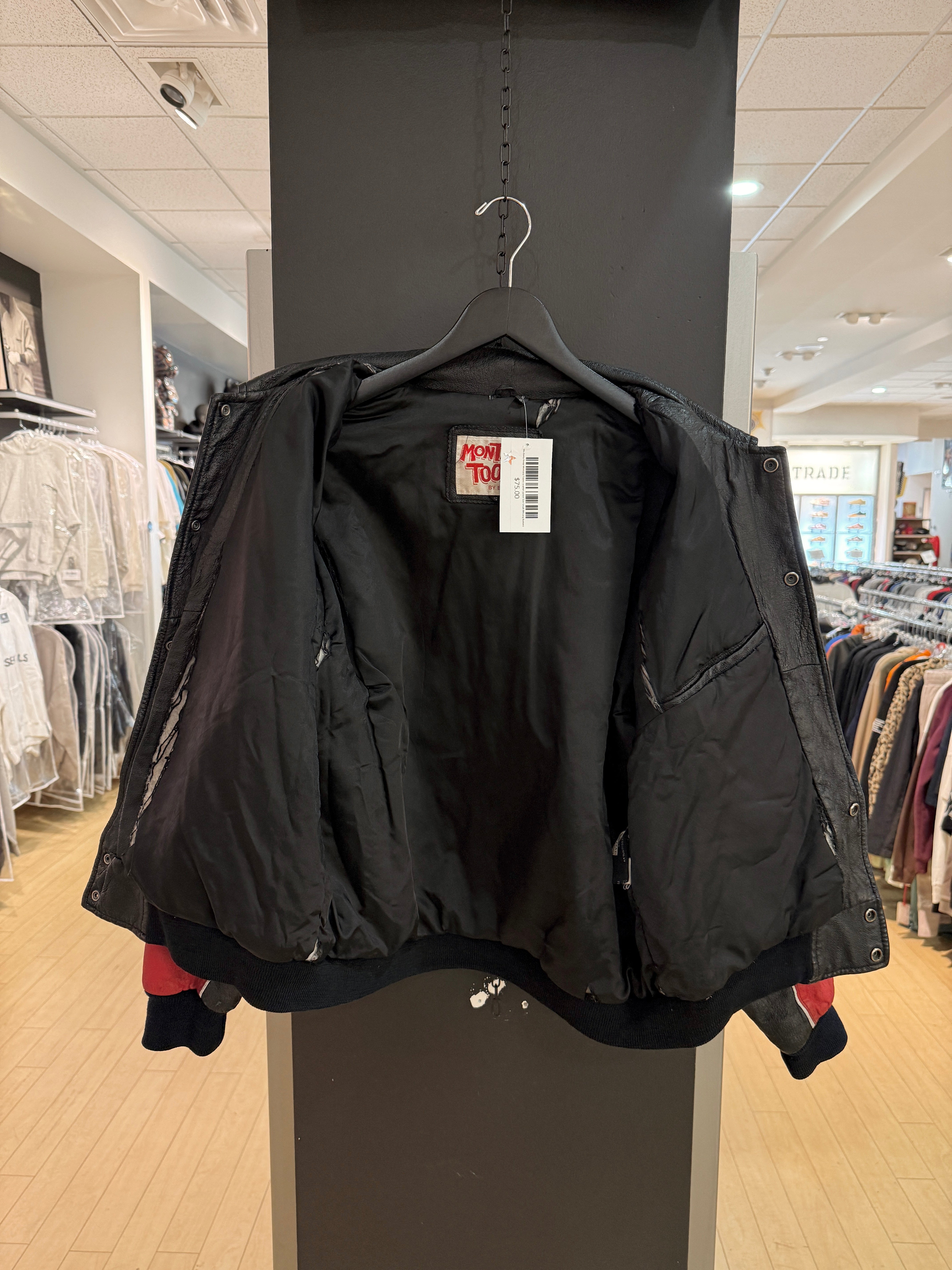 90s Betty Boop Montana Toons Leather Jacket Size Small (Missing Button)