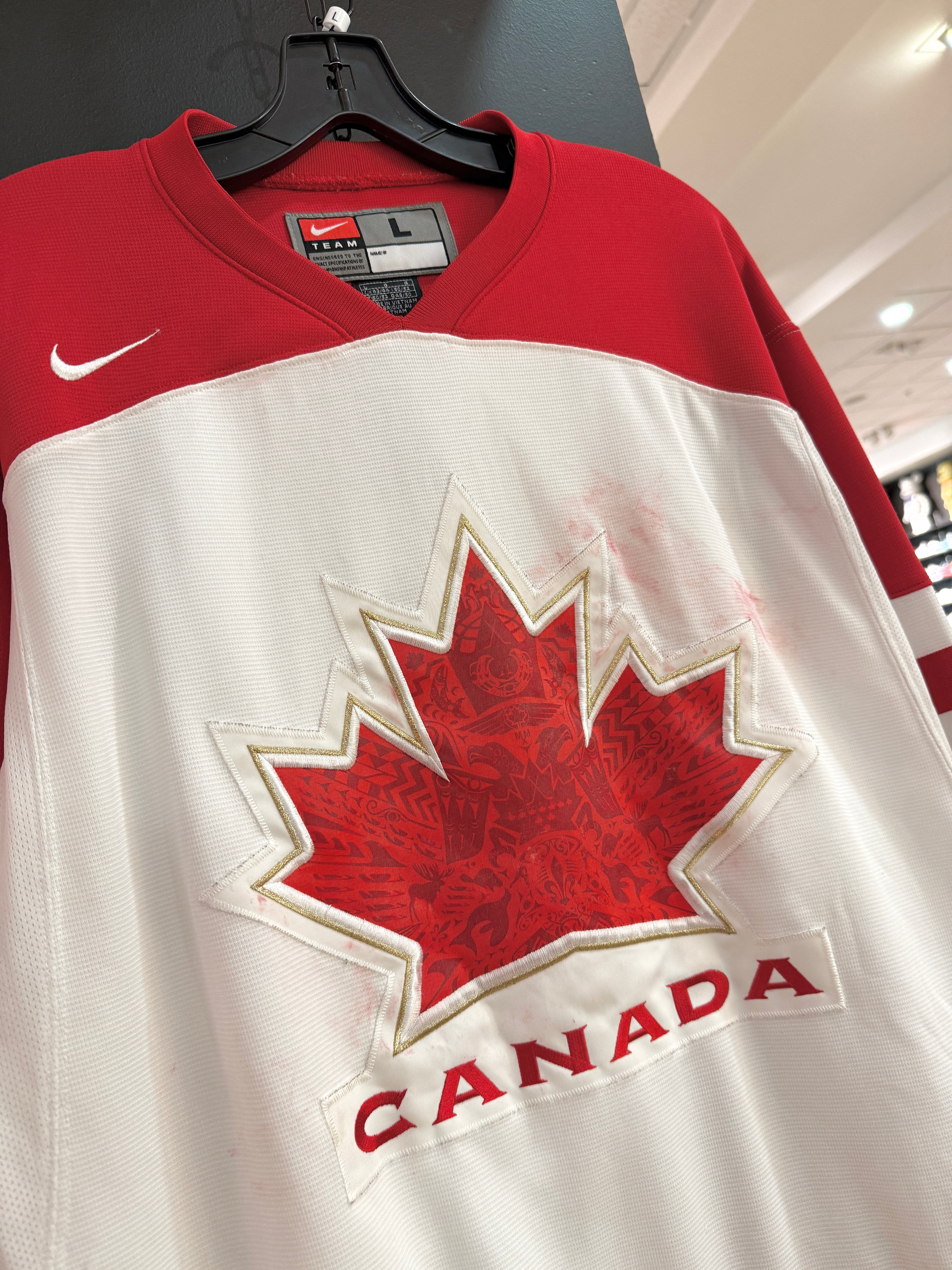 2010 Nike Vancouver Olympics Team Canada Hockey Jersey Size L