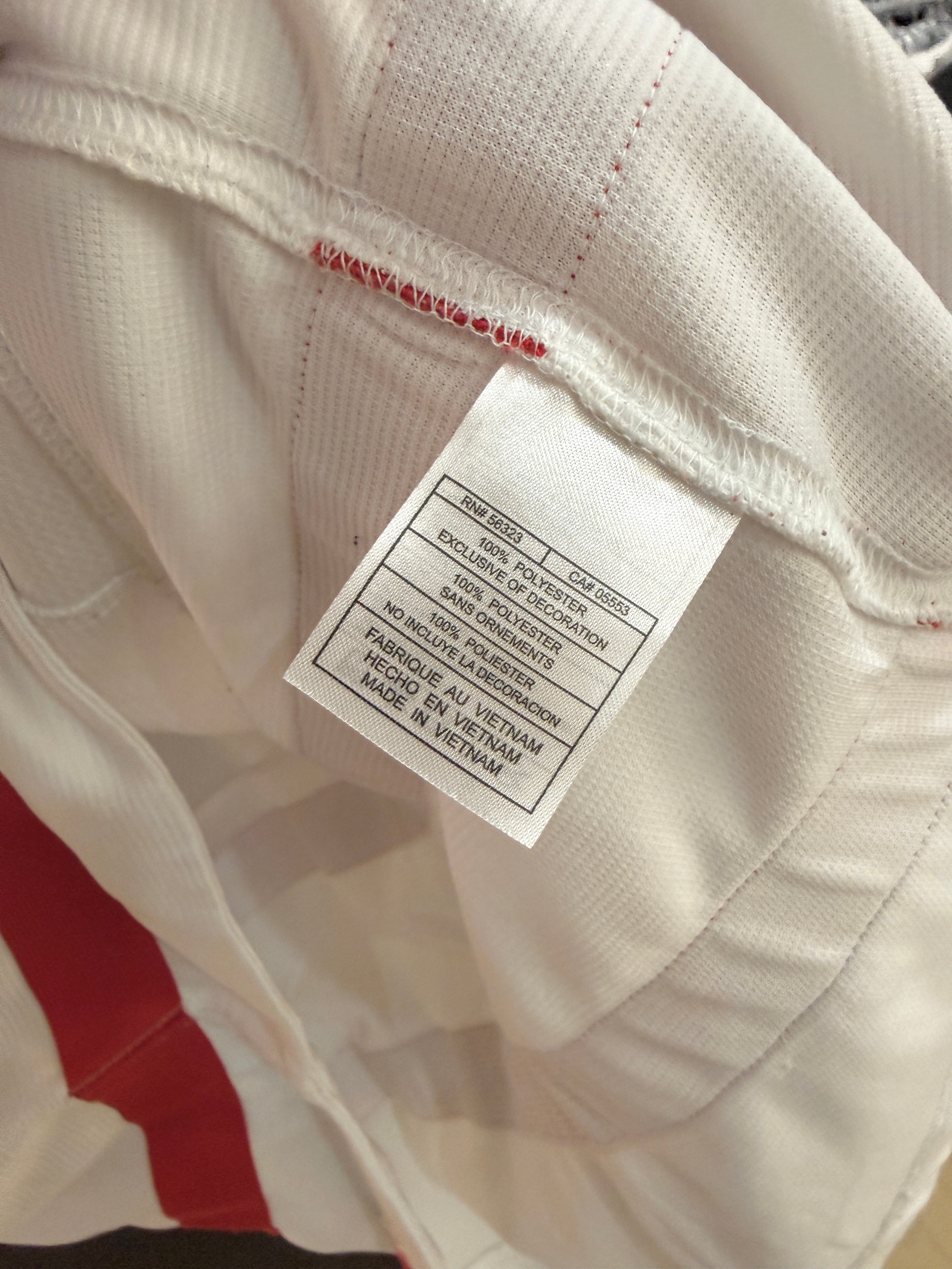 2010 Nike Vancouver Olympics Team Canada Hockey Jersey Size L