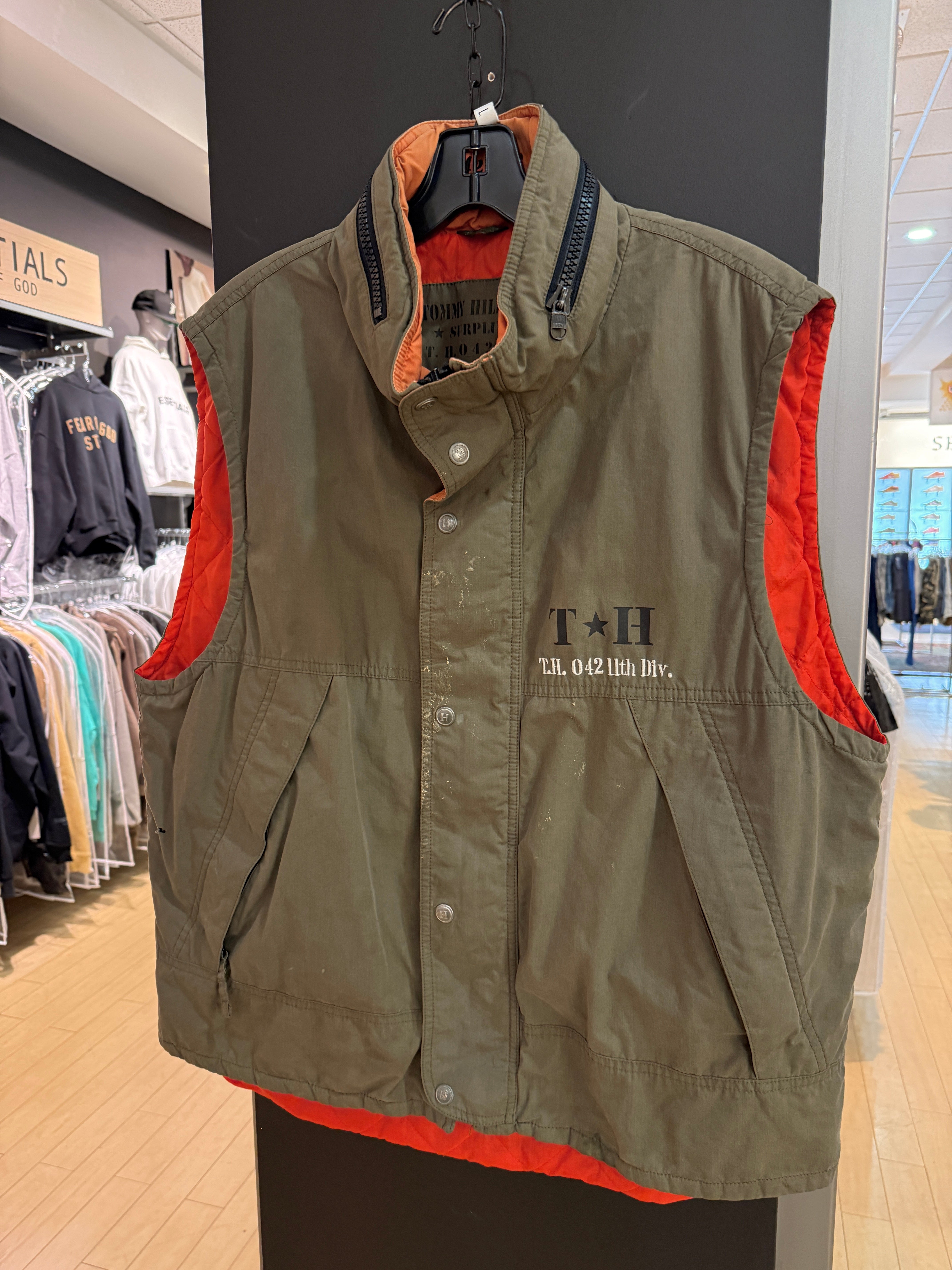 Y2K Tommy Hilfiger Surplus 042 Olive Puffer Vest Size L