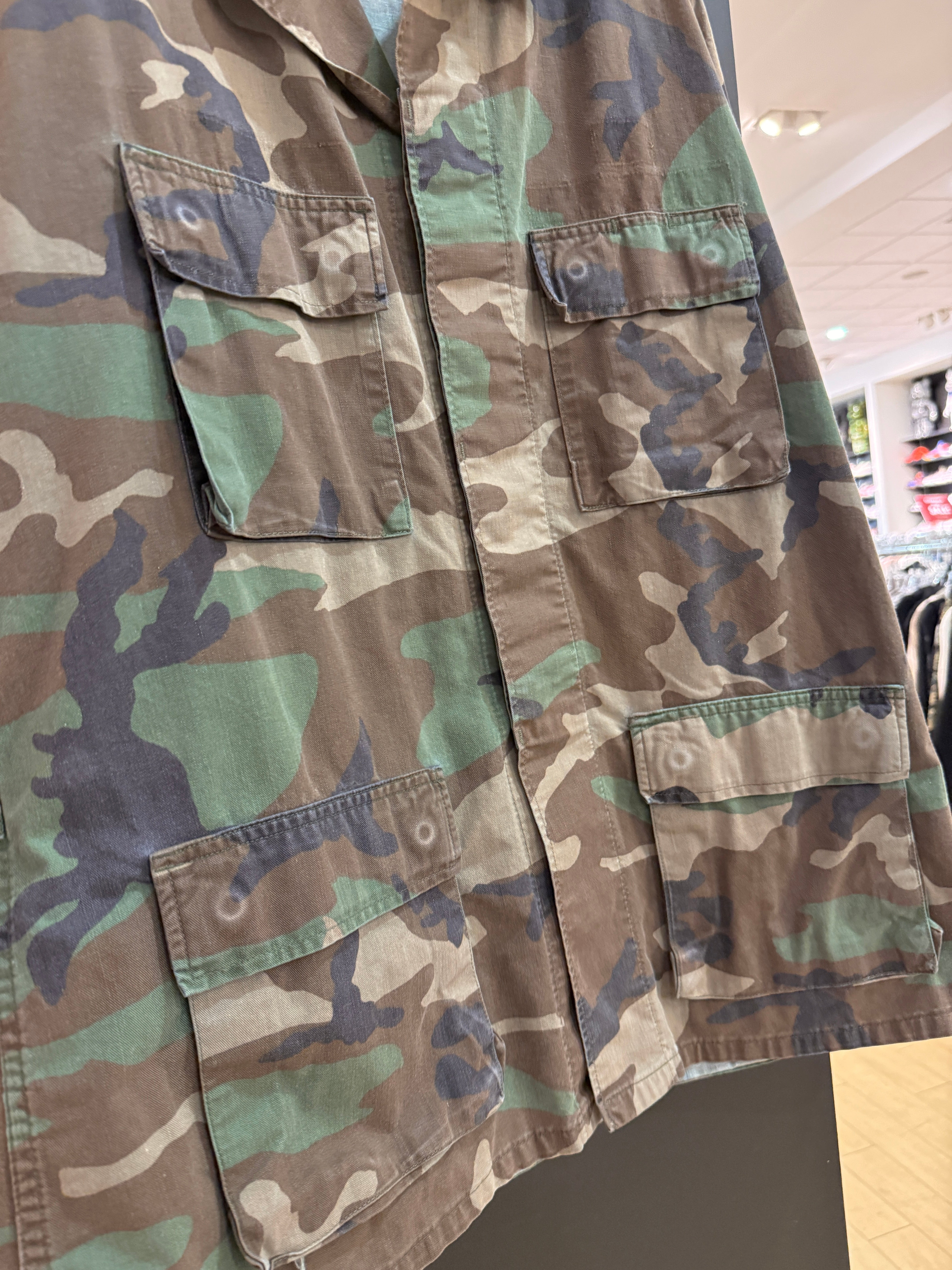 BDU Army Issue Woodland Camo Combat Coat Size L Tall