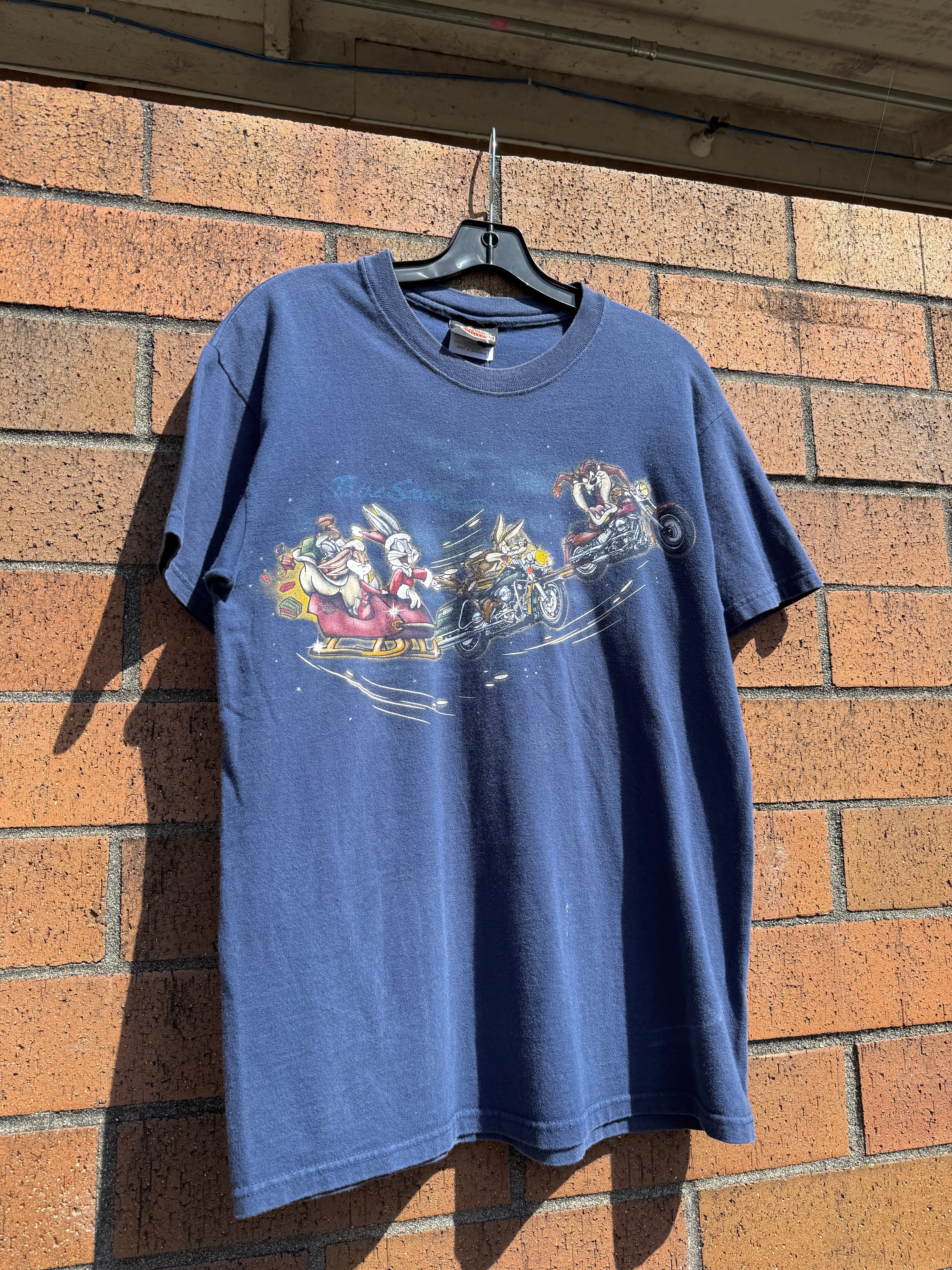 2000 Harley Davidson Looney Tunes Santa Bunny Tee Size M