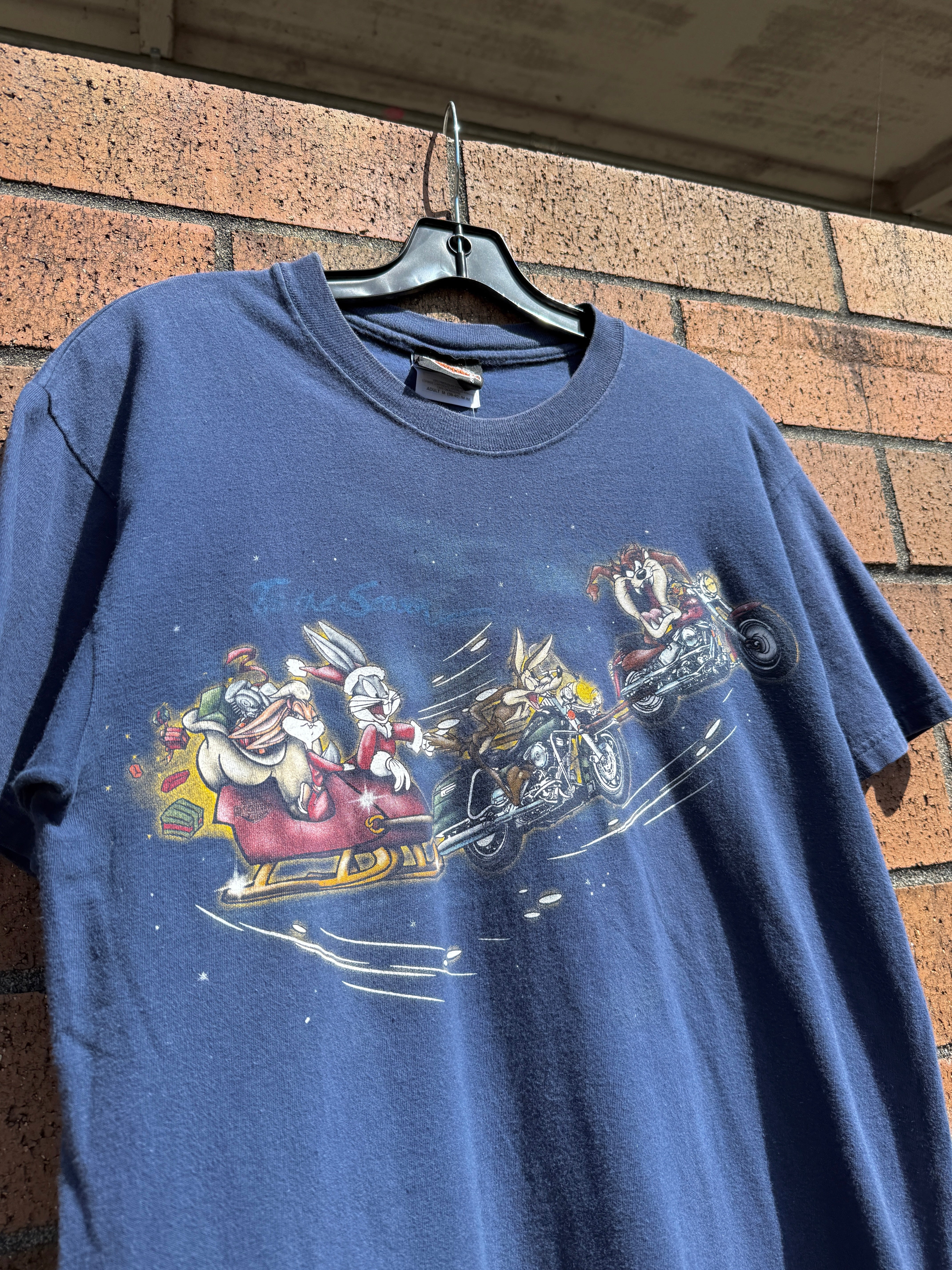 2000 Harley Davidson Looney Tunes Santa Bunny Tee Size M