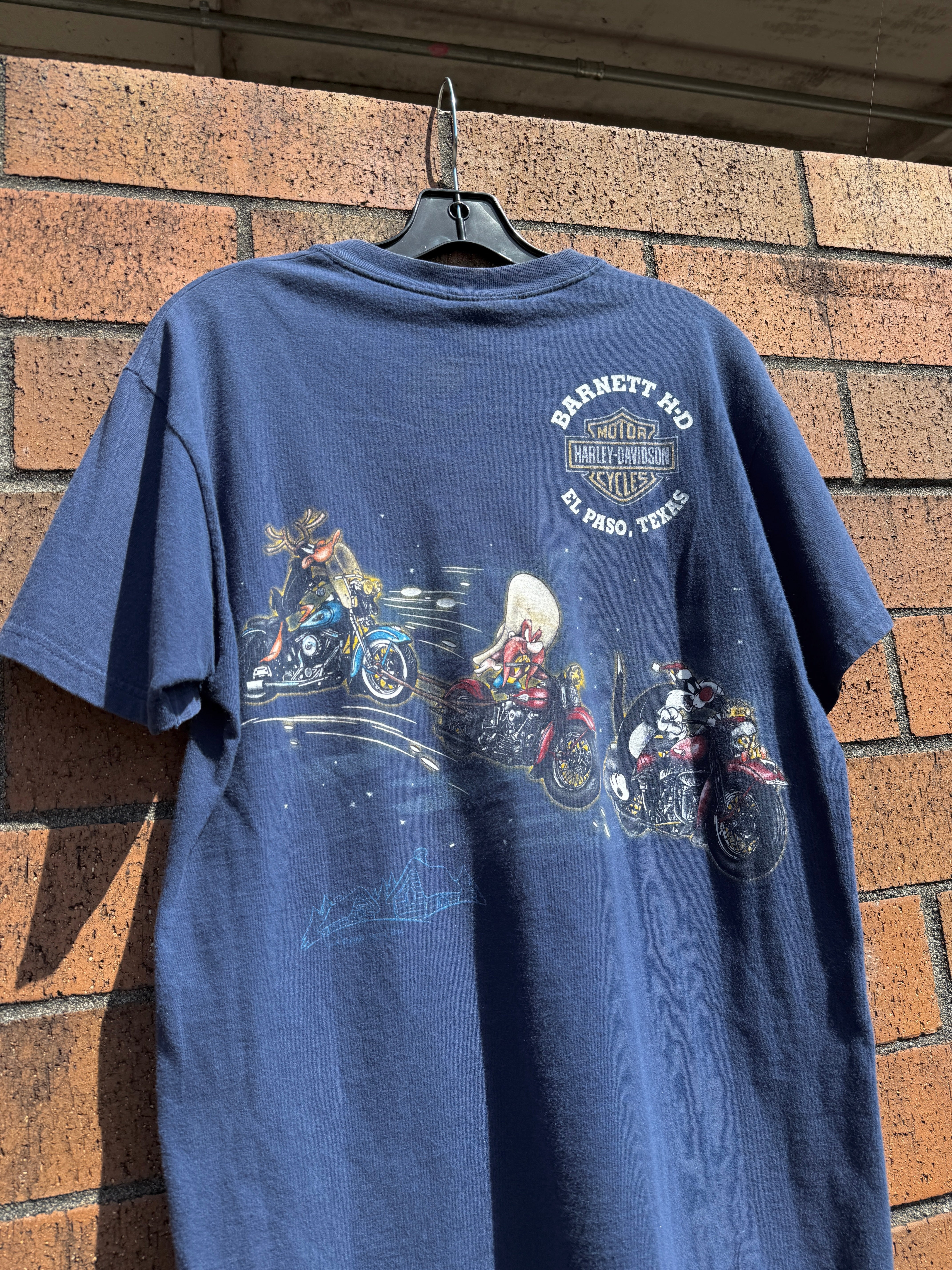 2000 Harley Davidson Looney Tunes Santa Bunny Tee Size M