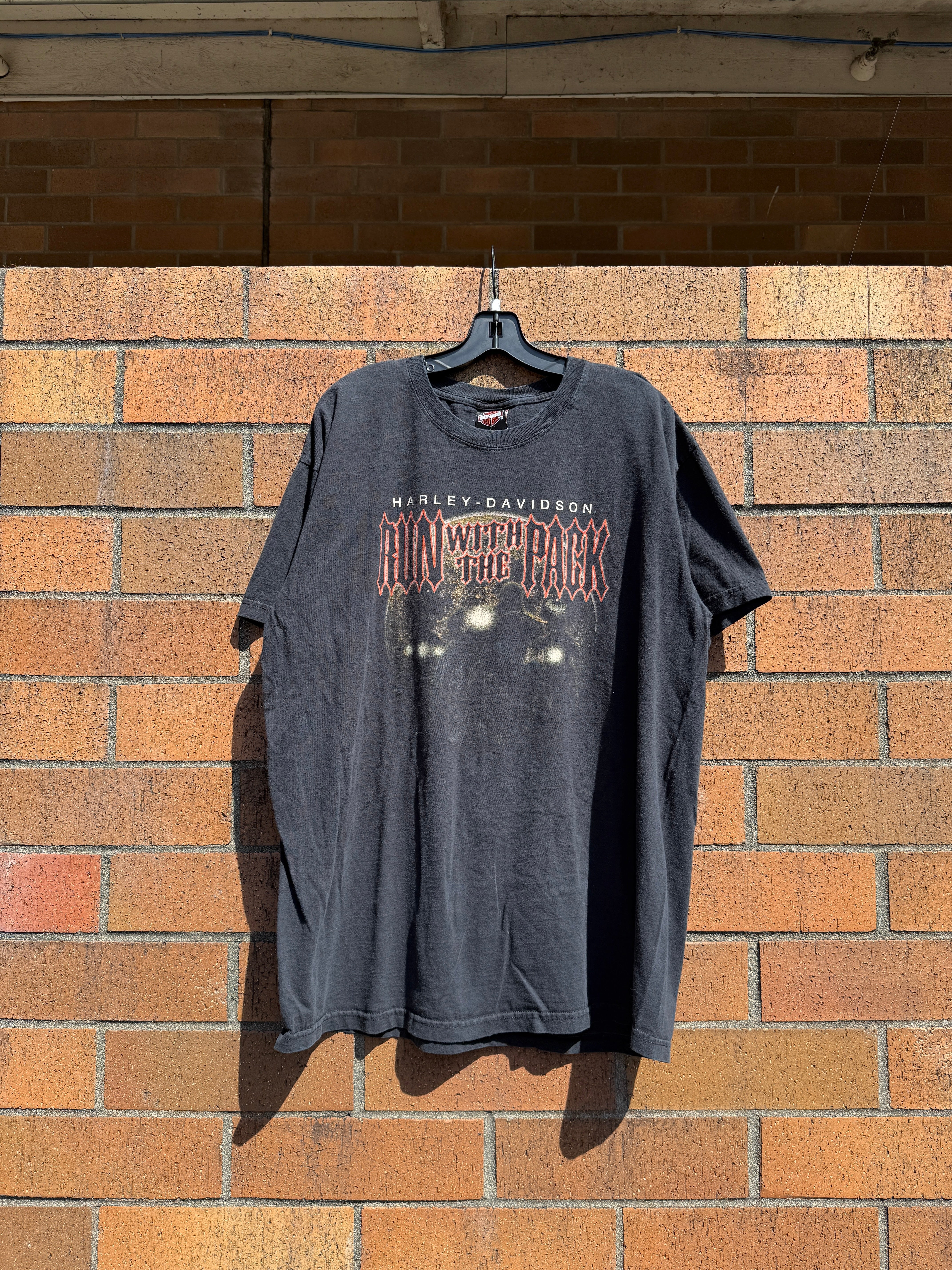 2005 Harley Davidson Olympia Run With the Pack Tee Size XL